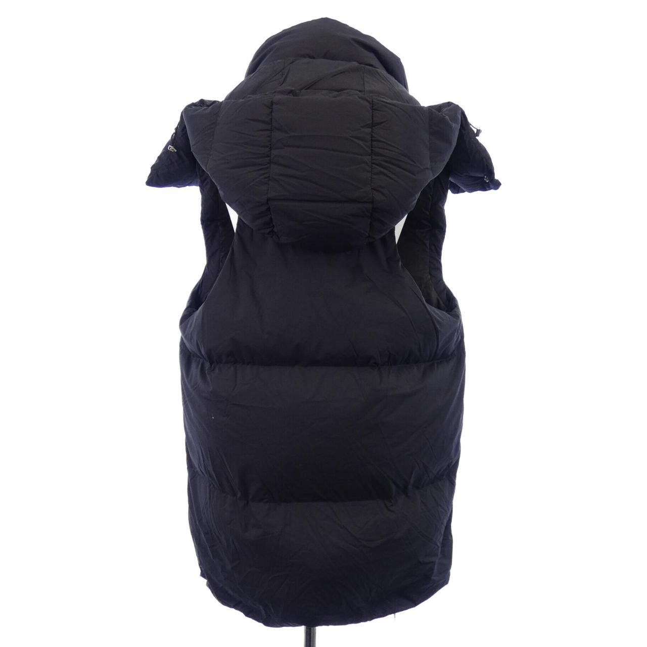 Moncler Moncler Moncler Genius WILLOW SMITH SABELA Down Vest Others Outerwear SABELA DUTY FREE for USA Size ONE SIZE - 2 Thumbnail