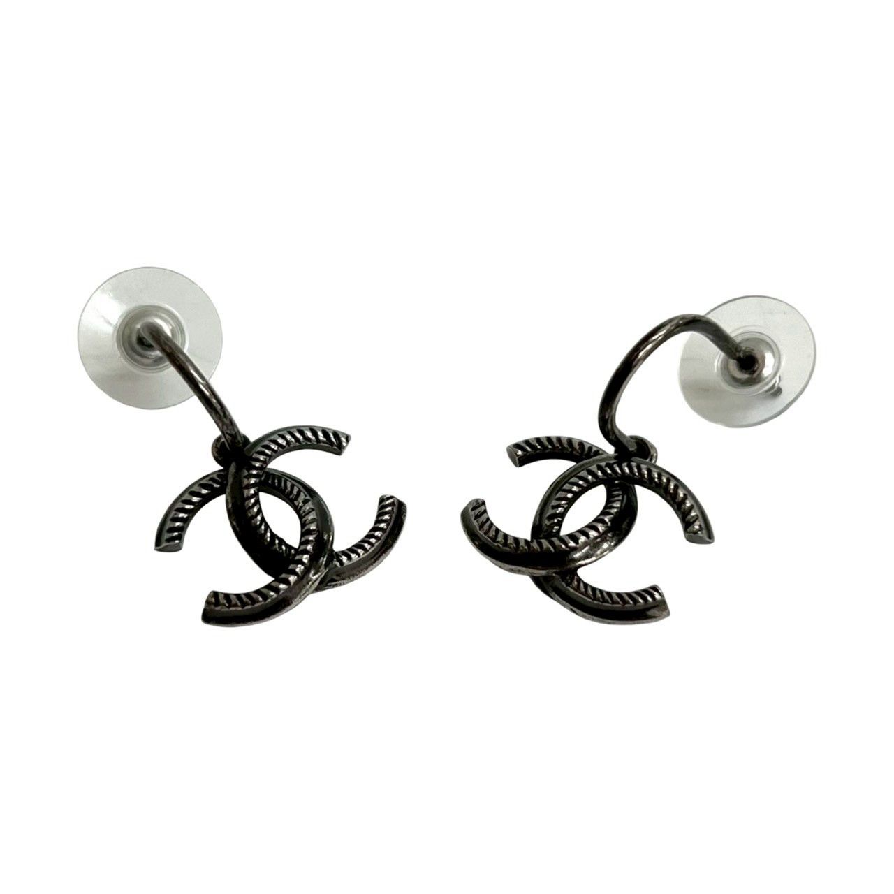 Chanel Chanel Chanel Coco Mark Earrings Metal Earrings DUTY FREE for USA Size ONE SIZE - 5 Thumbnail