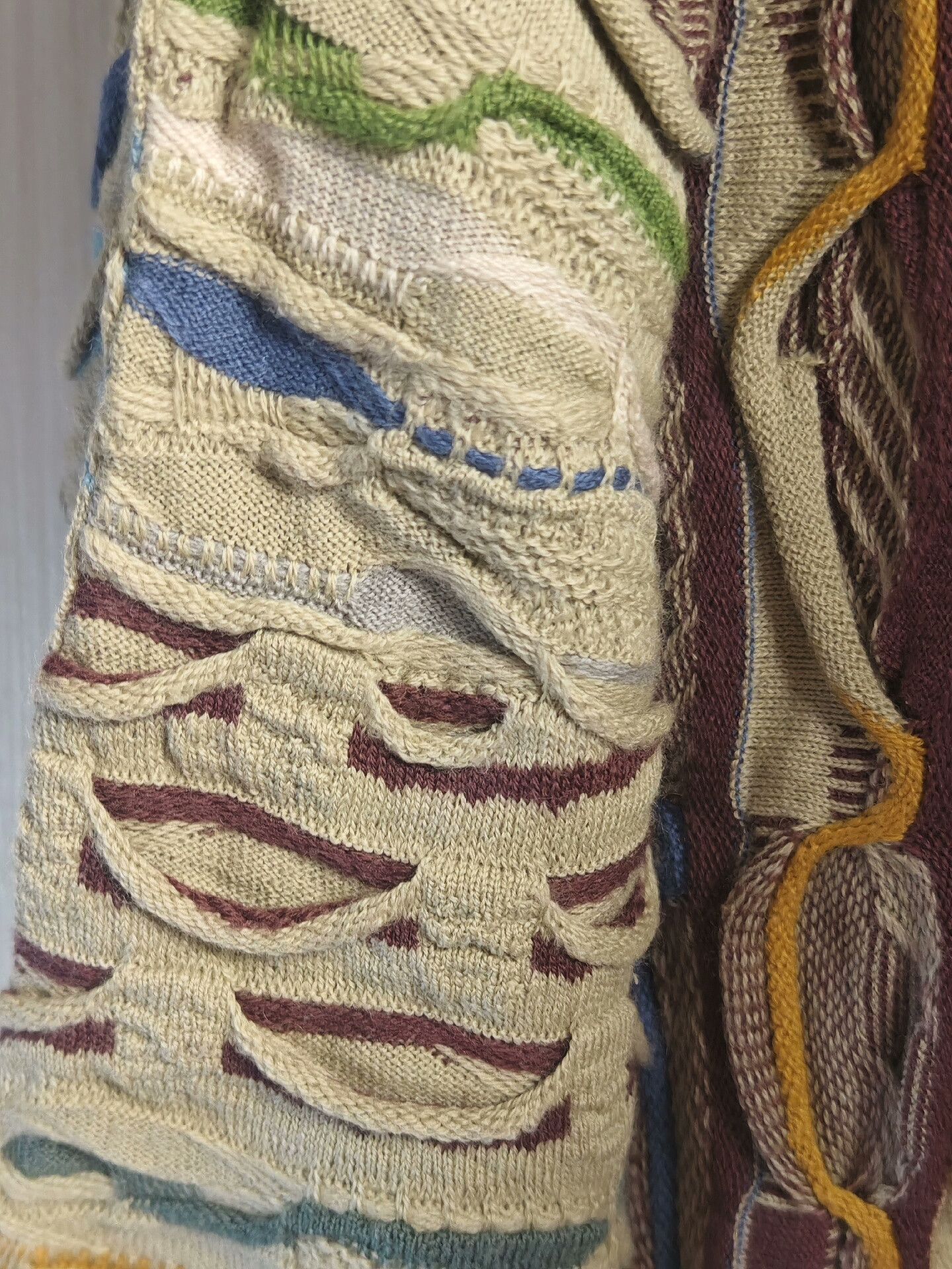 Vintage vintage coogi patterned sweater with shoulder pads Size US L / EU 52-54 / 3 - 5 Thumbnail