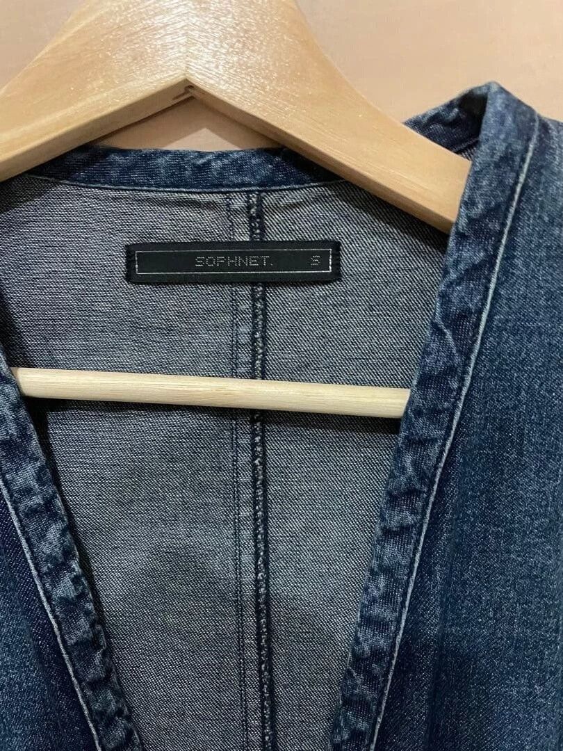 Sophnet. sophnet denim cardigan with red accents Size US S / EU 44-46 / 1 - 2 Thumbnail