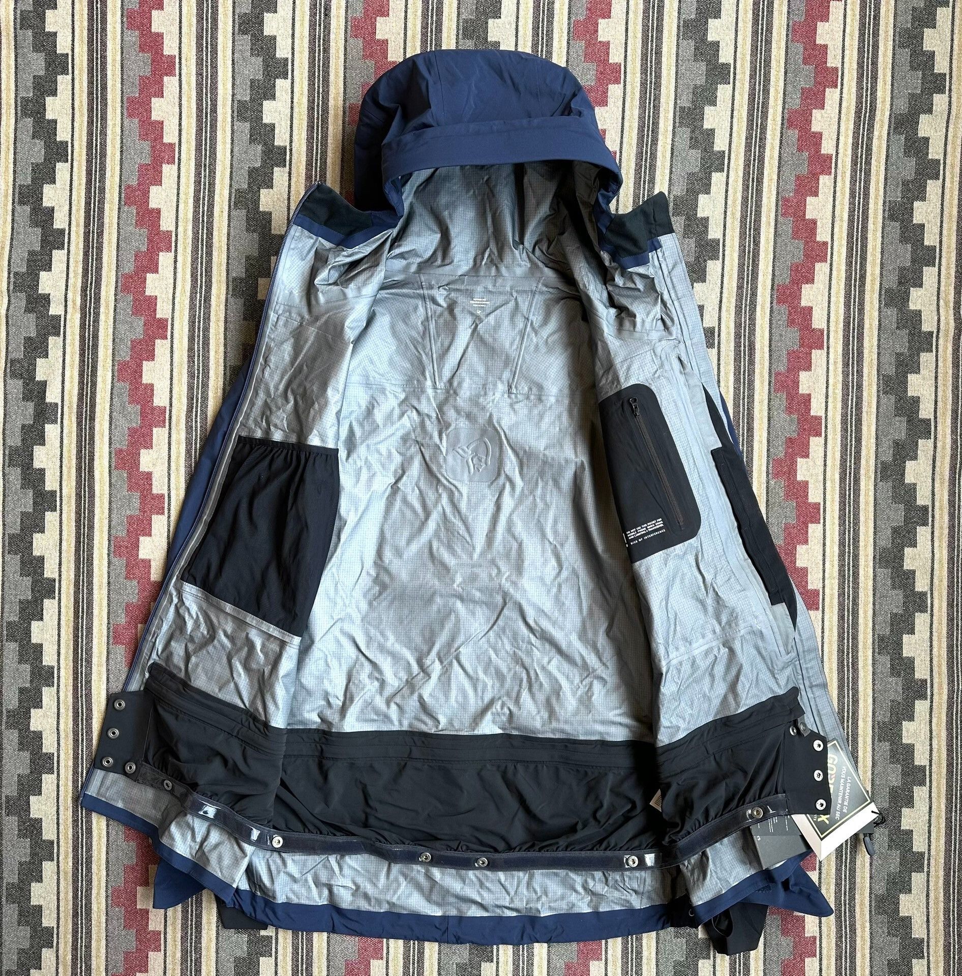 Norrona norrona lofoten gore-tex pro jacket for men Size US XXL / EU 58 / 5 - 3 Thumbnail
