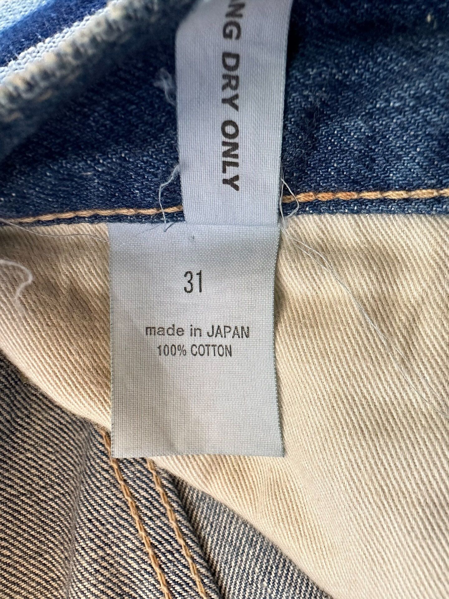 Chimala chimala straight-leg denim pants in light wash Size US 31 - 7 Thumbnail