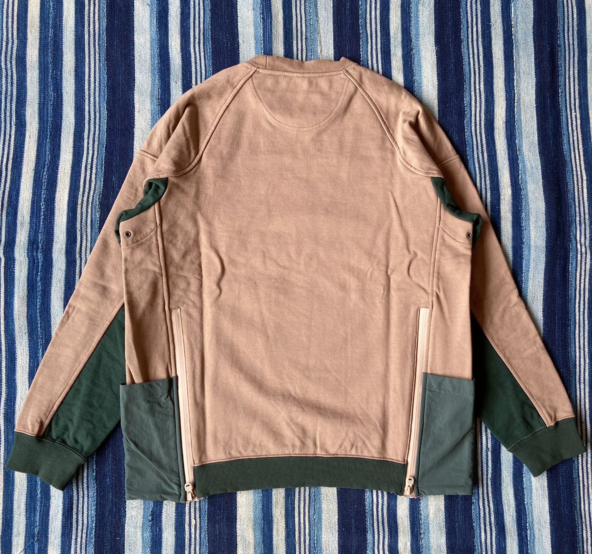 White Mountaineering contrasted sweat shirt with functional pockets Size US S / EU 44-46 / 1 - 4 Thumbnail
