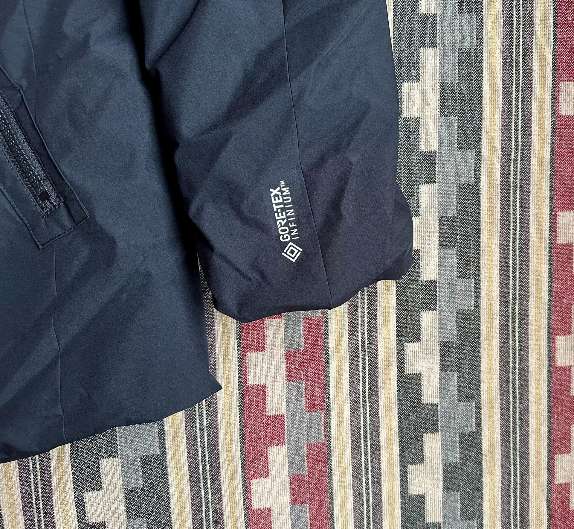 Nonnative nonnative hiker down jacket gore-tex Size US L / EU 52-54 / 3 - 5 Thumbnail