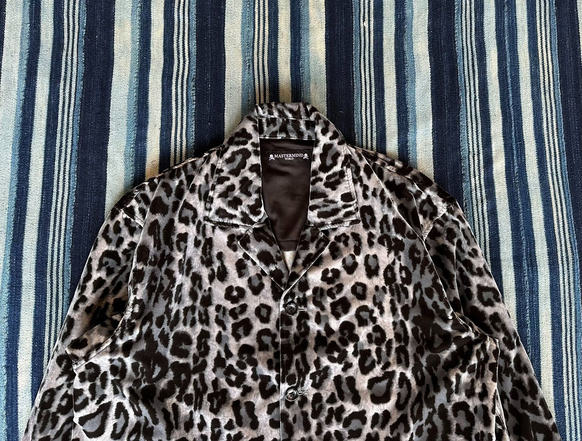 Mastermind Japan leopard print embroidered velvet jacket MMJ Size US M / EU 48-50 / 2 - 3 Thumbnail