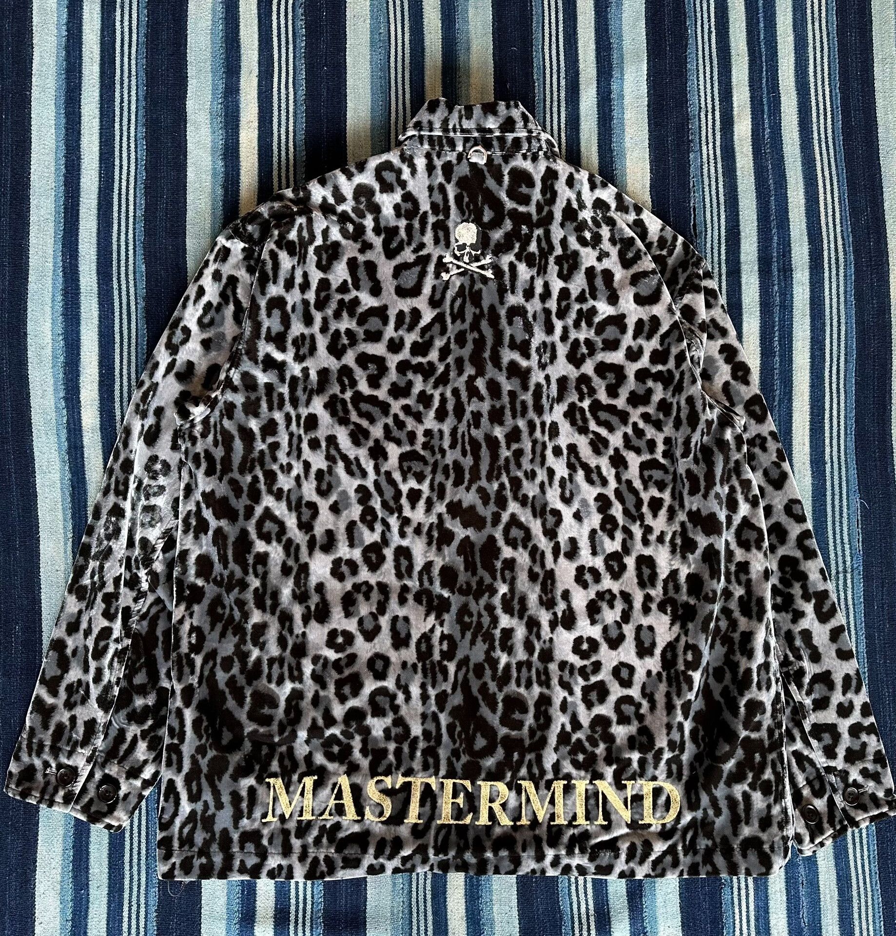 Mastermind Japan leopard print embroidered velvet jacket MMJ Size US M / EU 48-50 / 2 - 2 Thumbnail