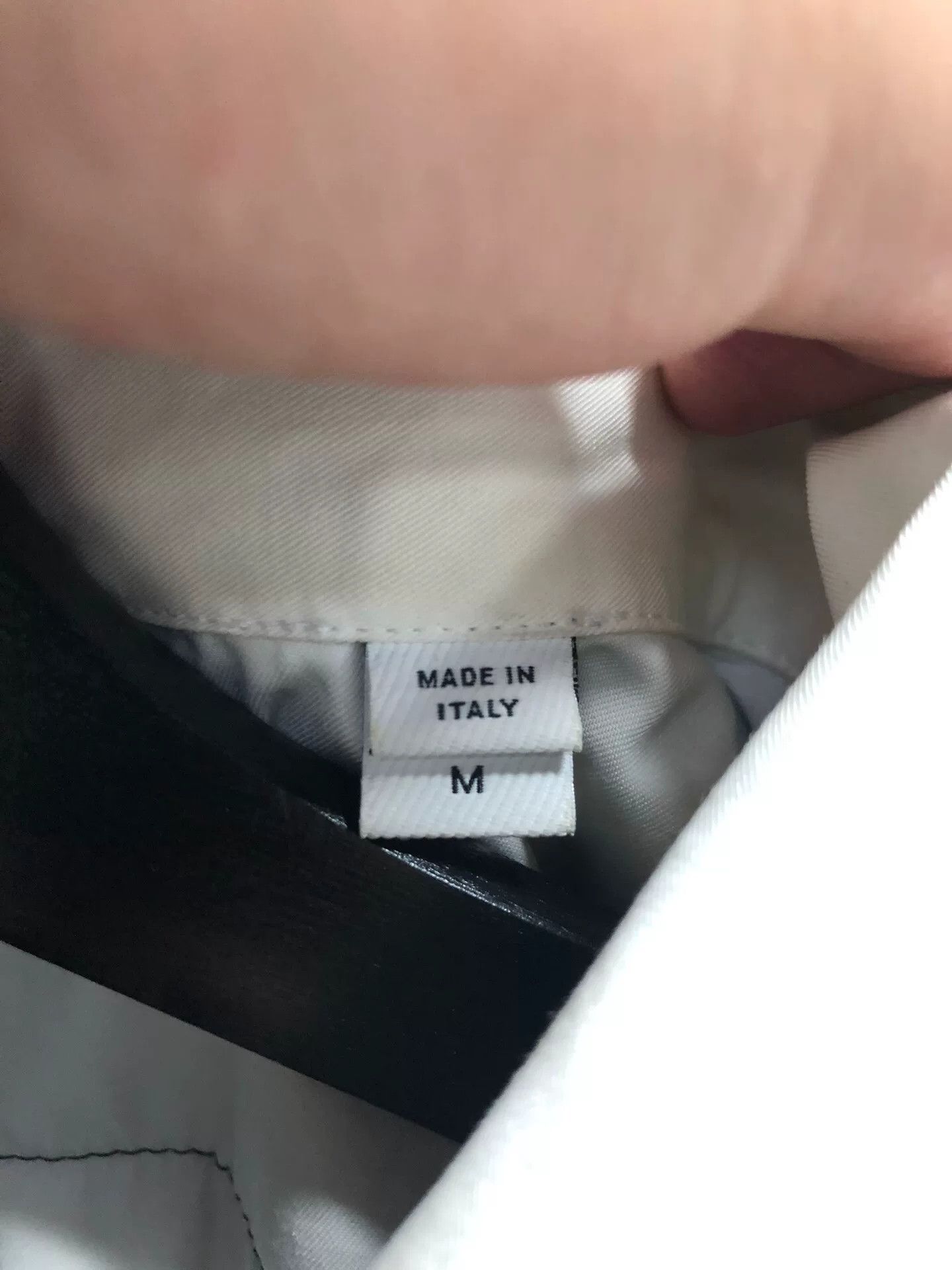 Burberry Burberry Short Sleeve Shirt in Excellent Condition Size US M / EU 48-50 / 2 - 4 Thumbnail