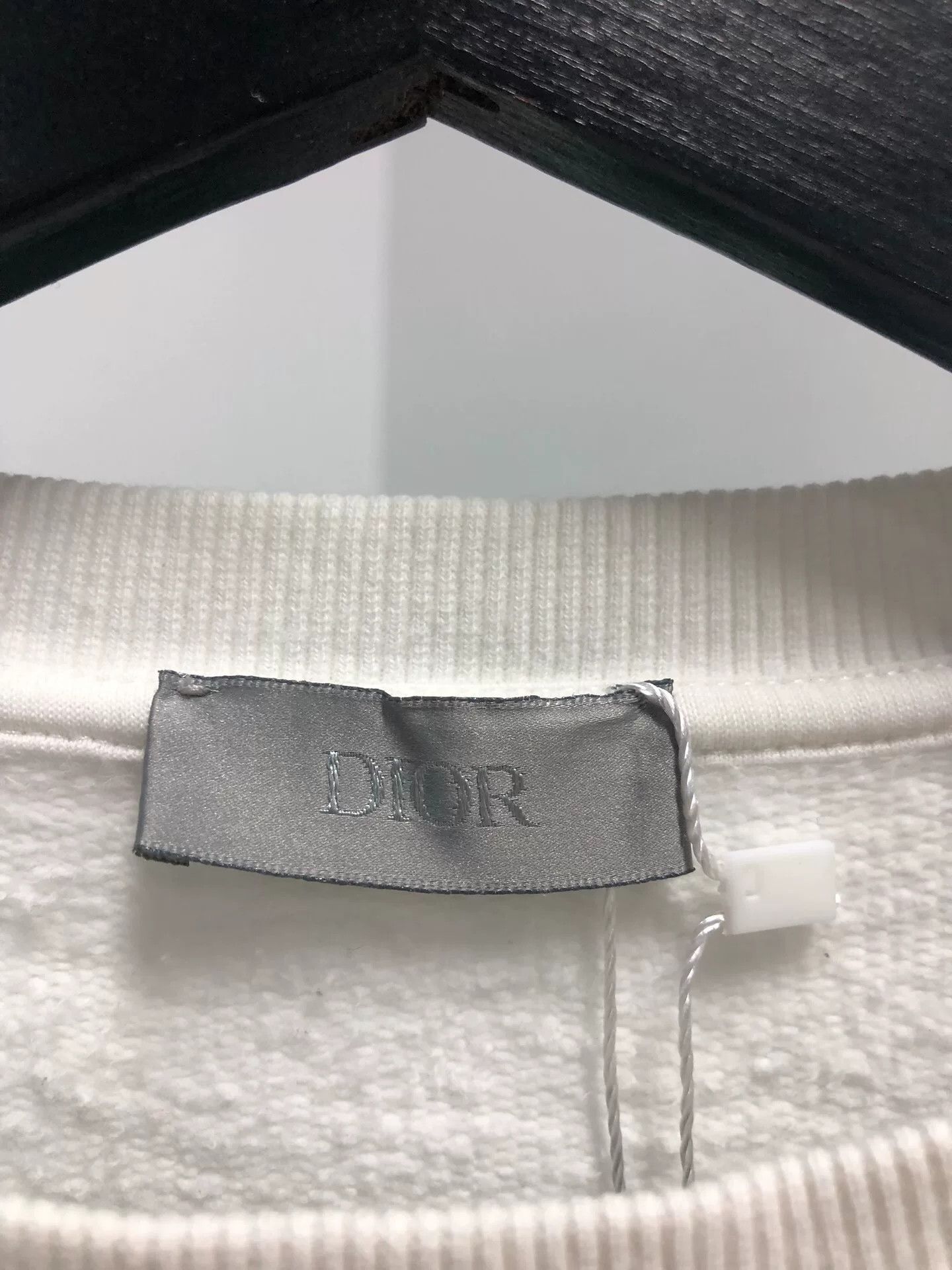 Dior Dior Embroidered Bee Sweatshirt in White Size S / US 4 / IT 40 - 3 Thumbnail