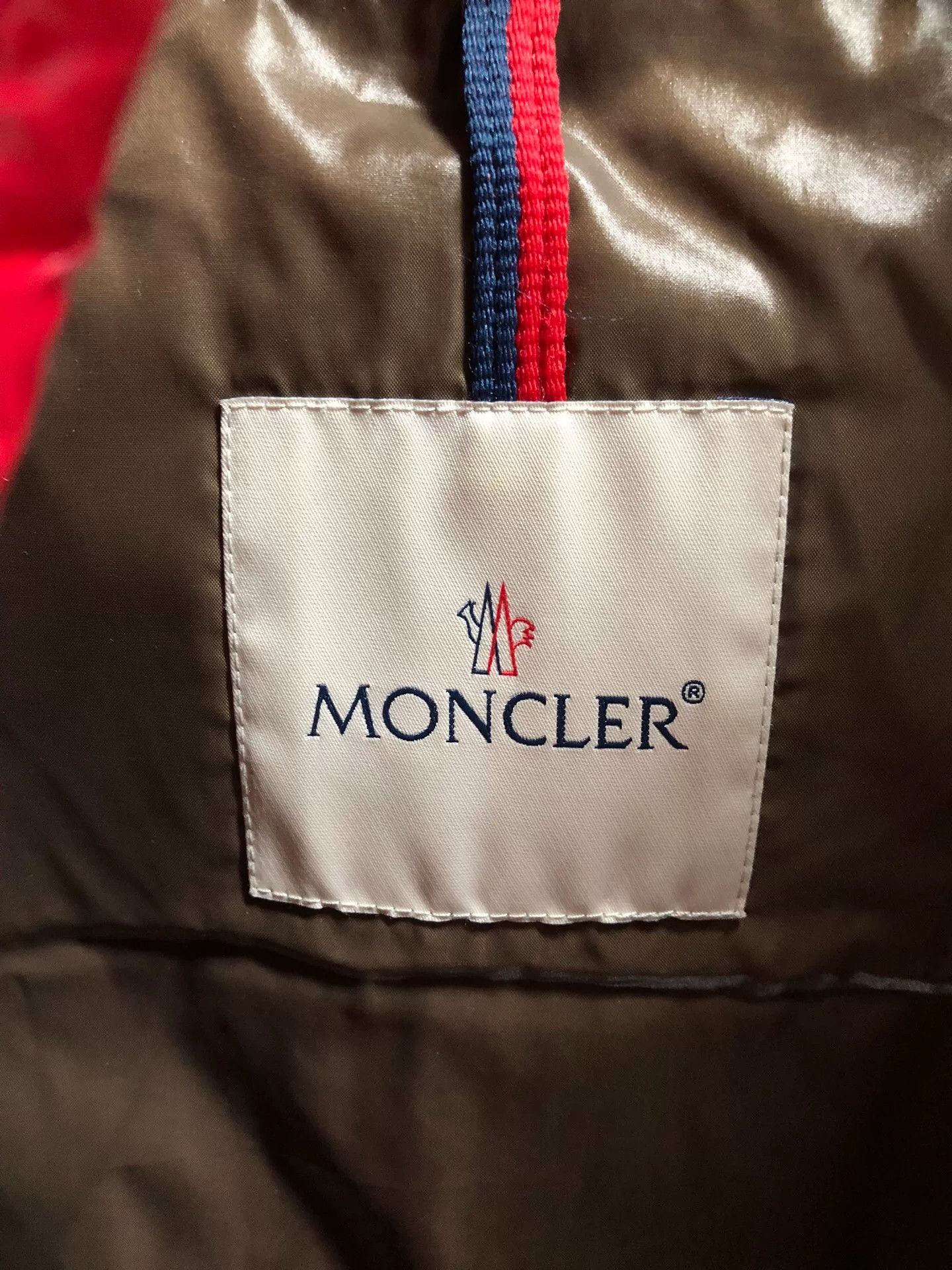 Moncler Moncler Maire Red Puffer Jacket with Hood Size XL / US 12-14 / IT 48-50 - 3 Thumbnail