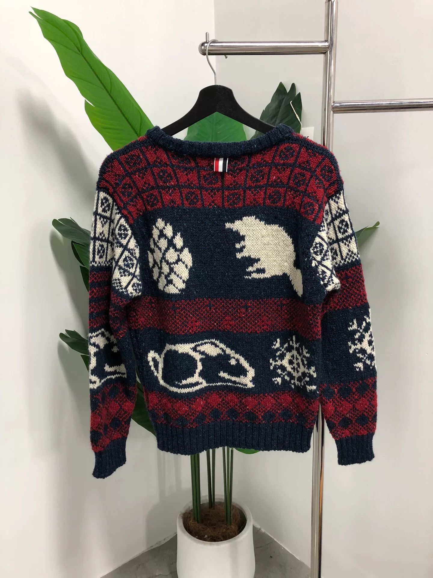 Thom Browne thom browne squirrel pattern wool sweater Size US M / EU 48-50 / 2 - 2 Thumbnail