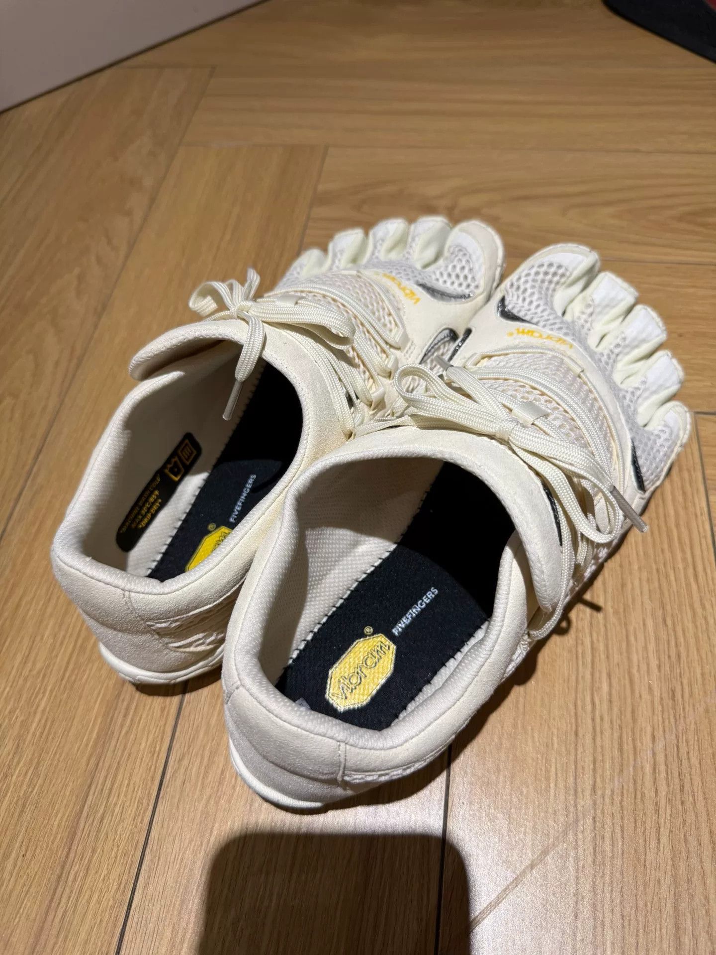 Vibram vibram fivefinger roadaround 2.0 running shoes Size US 9 / EU 42 - 2 Thumbnail