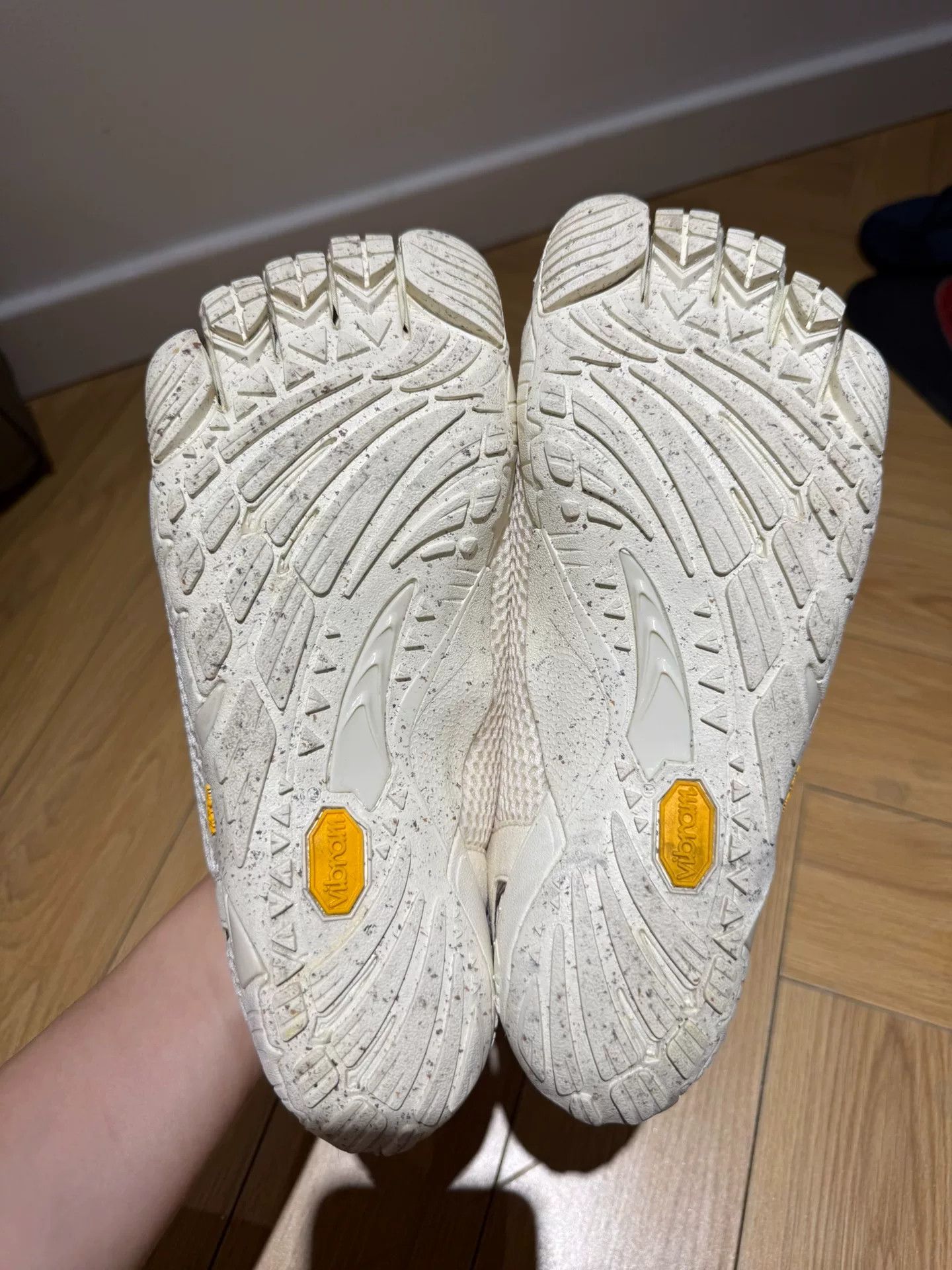 Vibram vibram fivefinger roadaround 2.0 running shoes Size US 9 / EU 42 - 4 Thumbnail