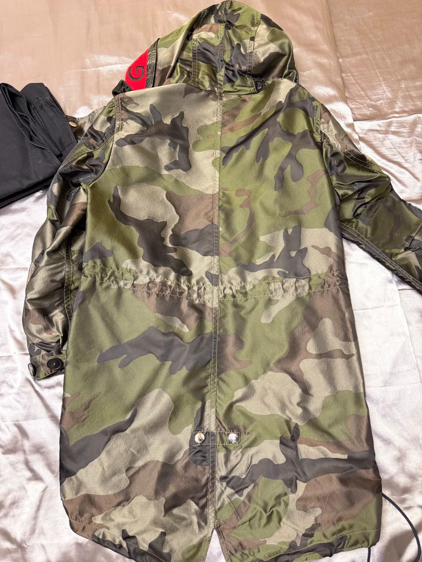 Givenchy givenchy camouflage rain jacket for men Size US L / EU 52-54 / 3 - 7 Thumbnail