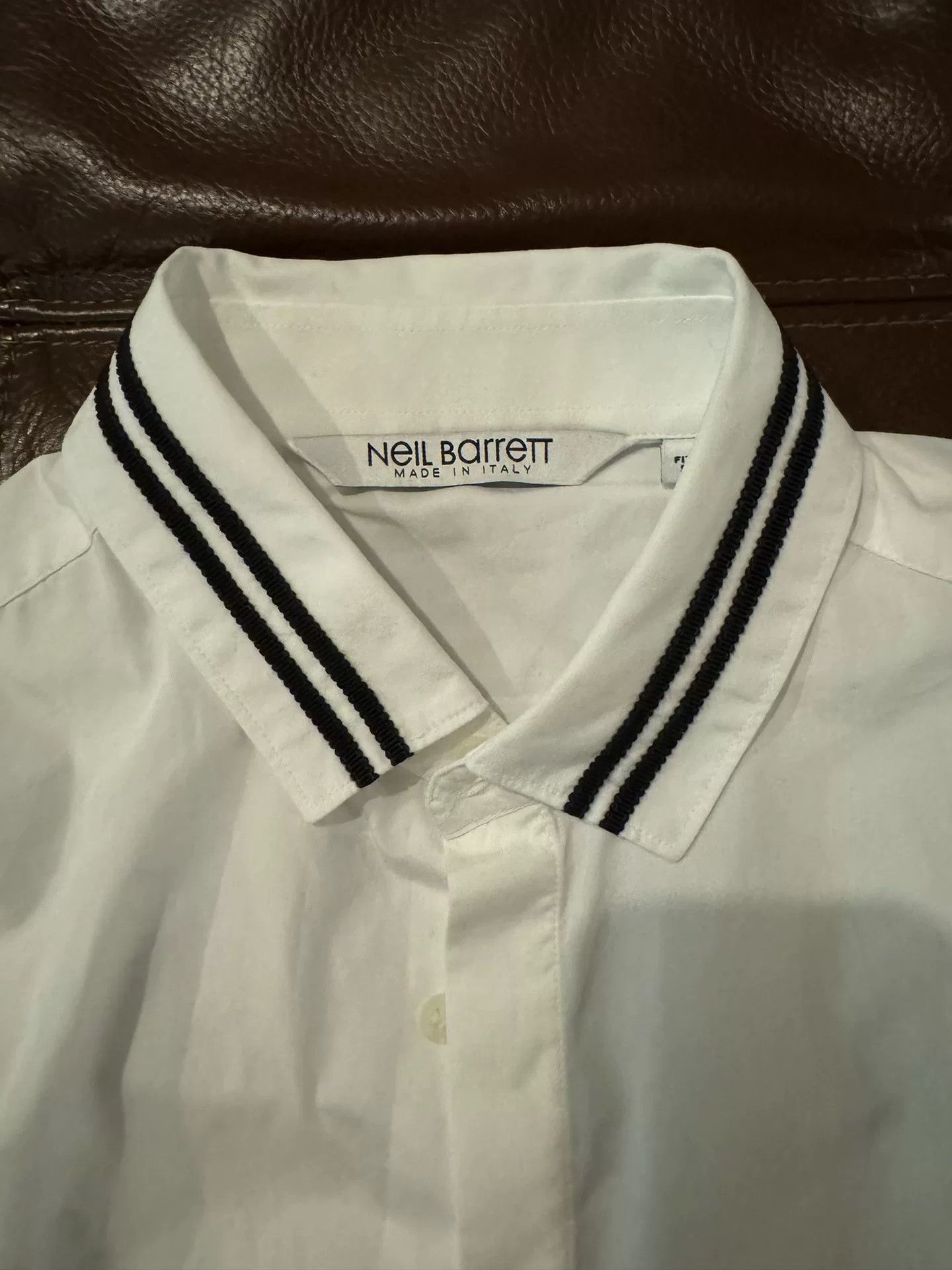 Neil Barrett slim fit white collared shirt Size US M / EU 48-50 / 2 - 2 Thumbnail