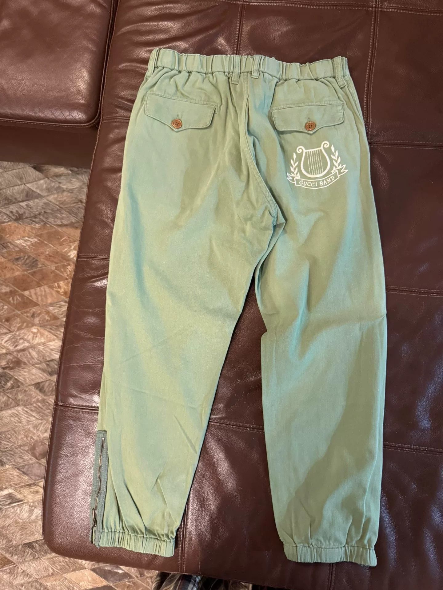 Gucci gucci women's casual tapered pants green Size 28" / US 6 / IT 42 - 2 Thumbnail