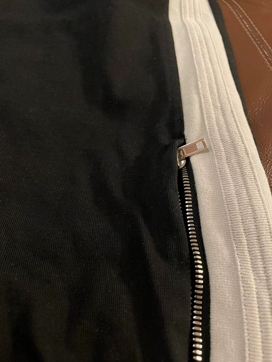 Rick Owens Rick Owens Long Sporty Pants in Black Size US 26 / EU 42 - 4 Thumbnail