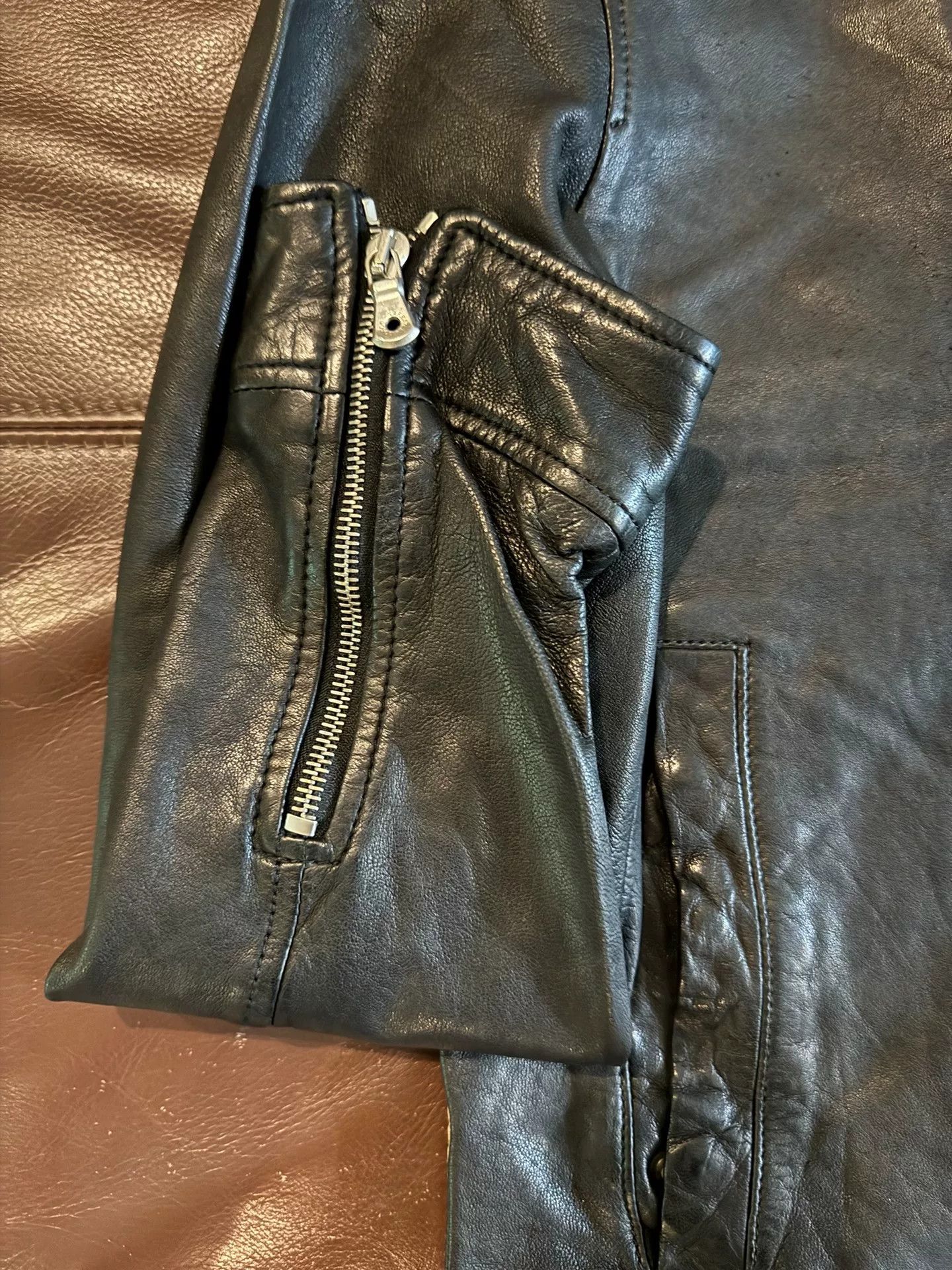 Dolce & Gabbana black leather motorcycle jacket by dolce&gabbana Size US M / EU 48-50 / 2 - 4 Thumbnail