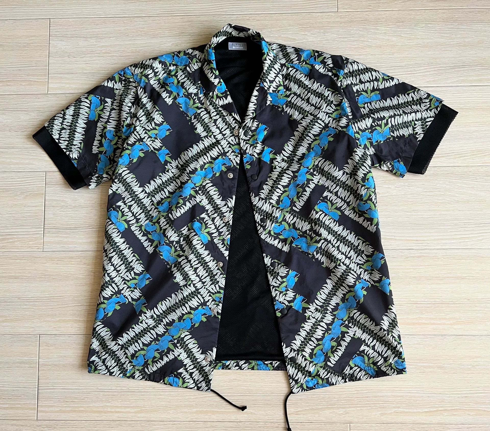 Kolor stylish hawaiian shirt with waterproof design Size US M / EU 48-50 / 2 - 2 Thumbnail