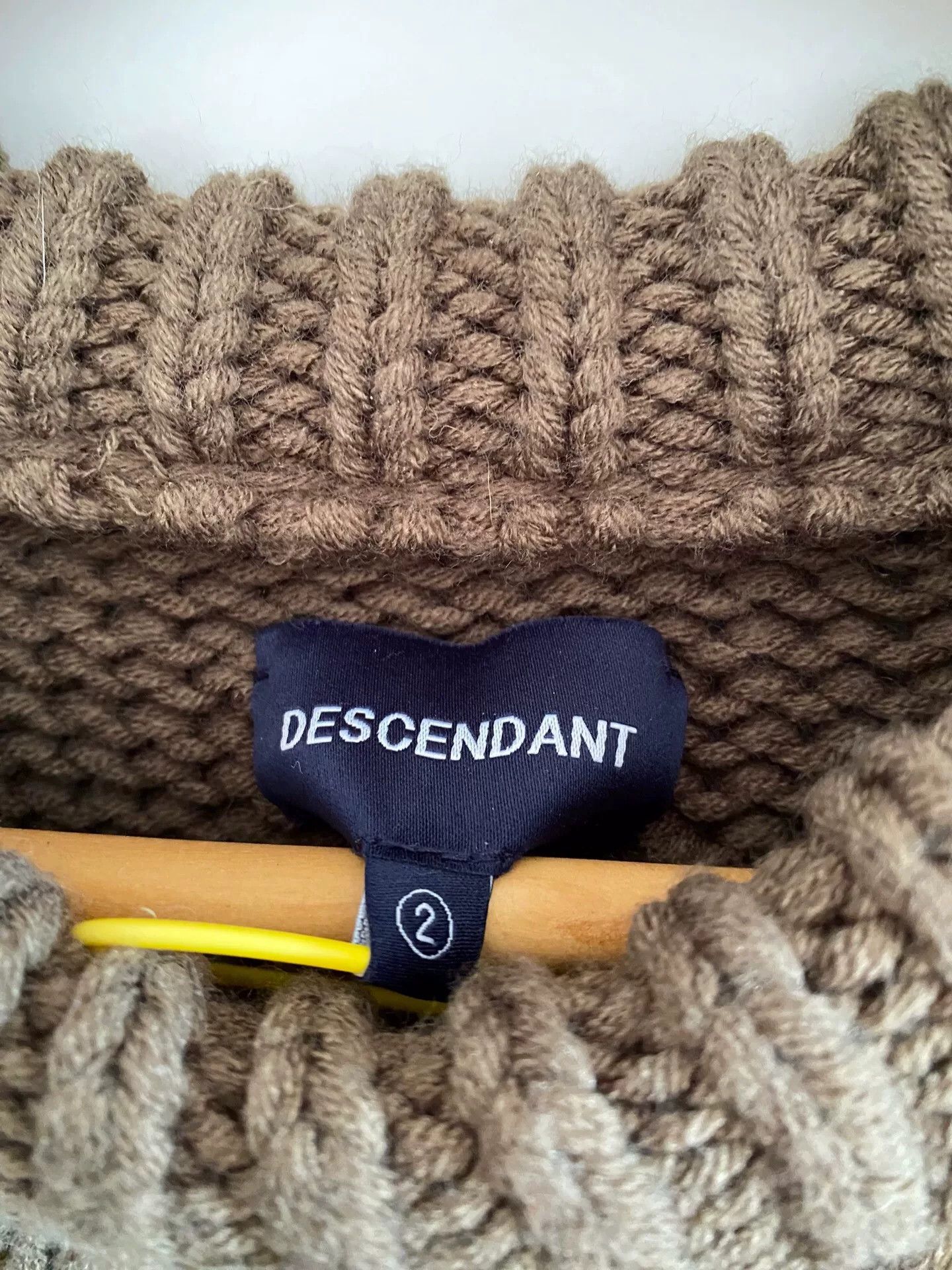 Descendant vintage descendent knitted sweater in olive green Size US M / EU 48-50 / 2 - 4 Thumbnail
