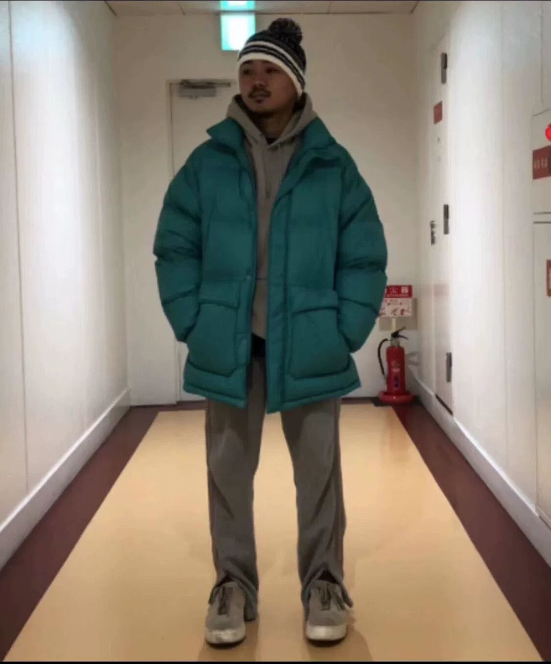 Beams Japan stylish teal puffer jacket for winter wear Size US M / EU 48-50 / 2 - 9 Thumbnail