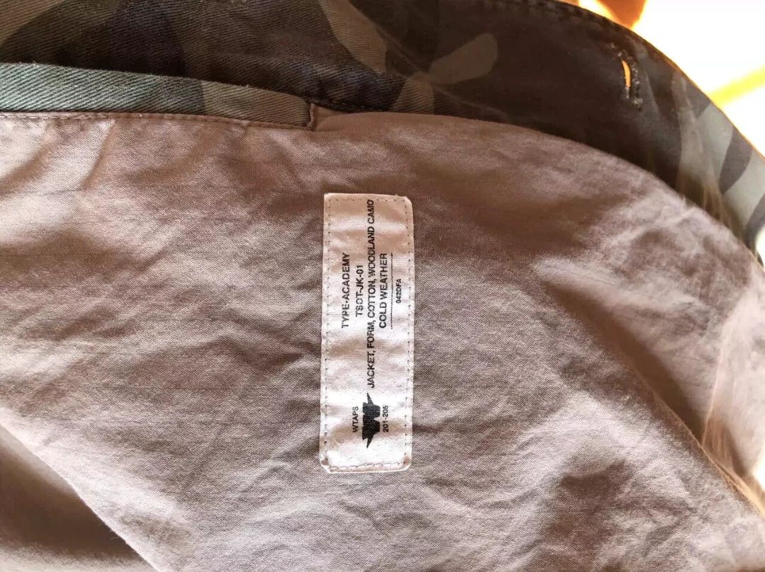 Wtaps camo jacket with unique distressed details Size US L / EU 52-54 / 3 - 8 Thumbnail