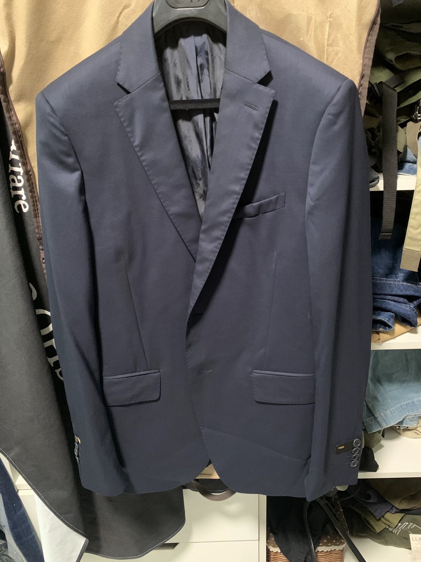 Fendi fendi navy wool suit with logo sleeve Size US L / EU 52-54 / 3 - 2 Thumbnail