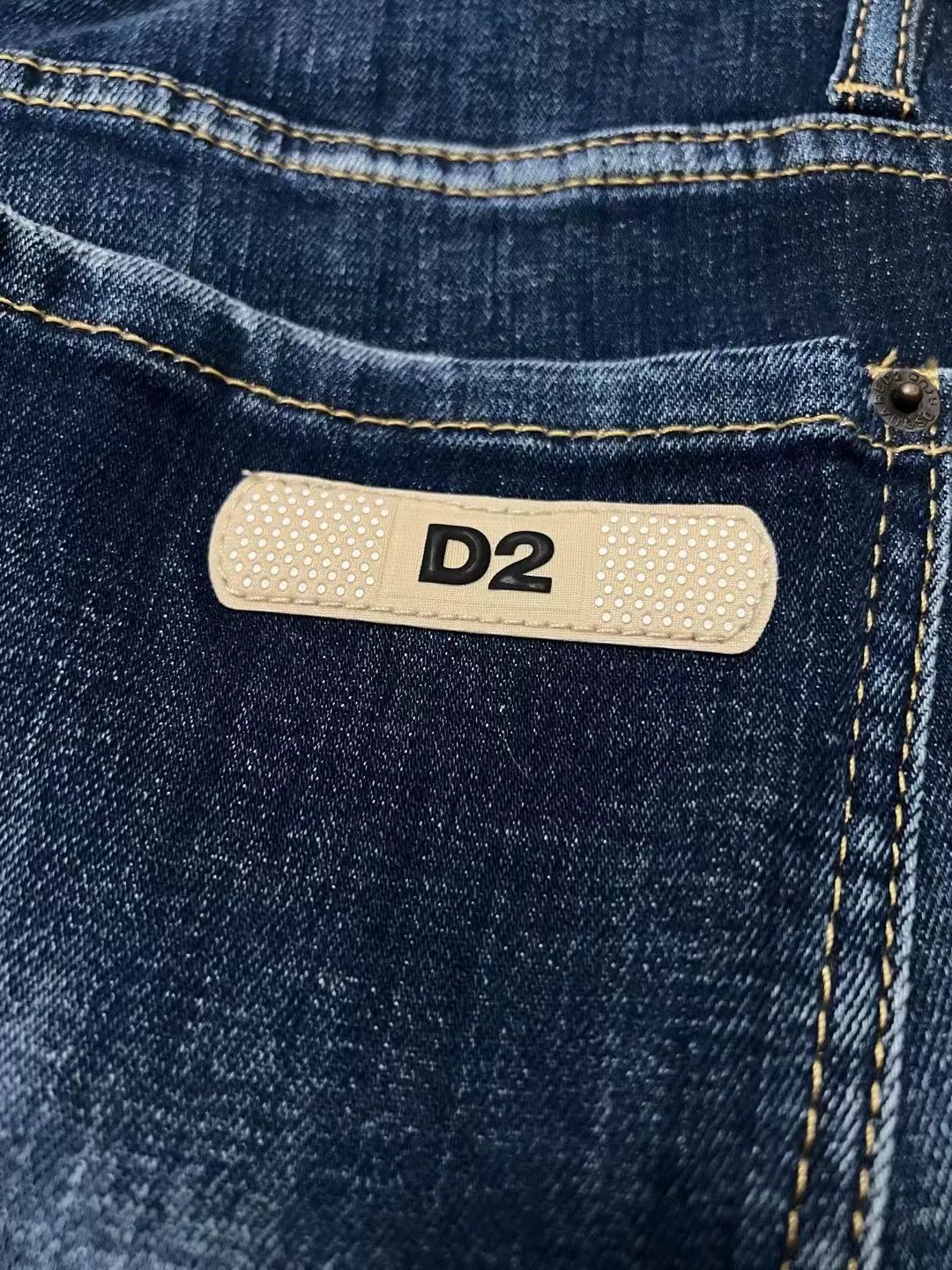 Dsquared2 dsquared2 blue distressed denim pants Size US 31 - 6 Thumbnail