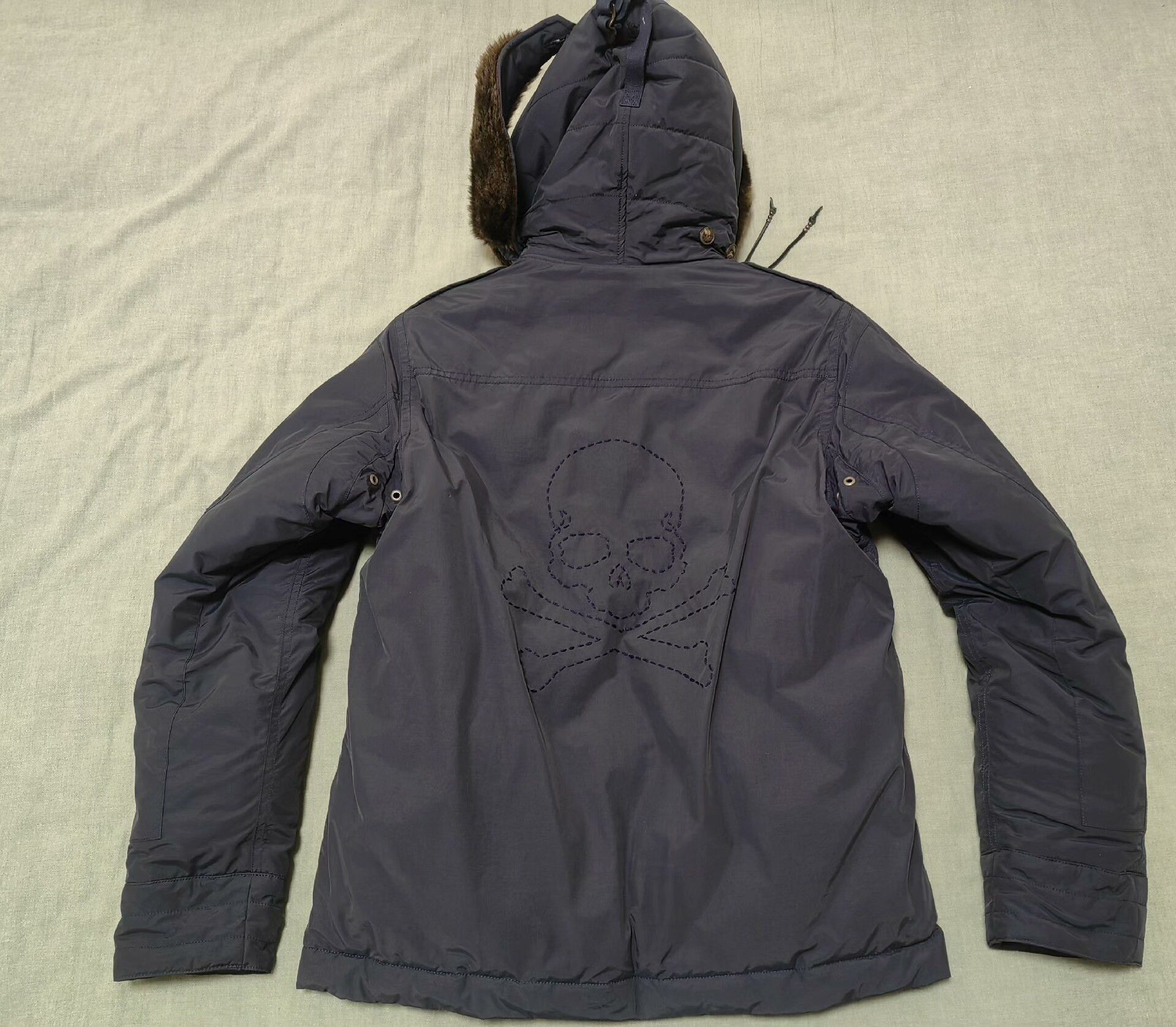 Mastermind Japan neighborhood mastermind japan b-9 jacket navy Size US M / EU 48-50 / 2 - 6 Thumbnail
