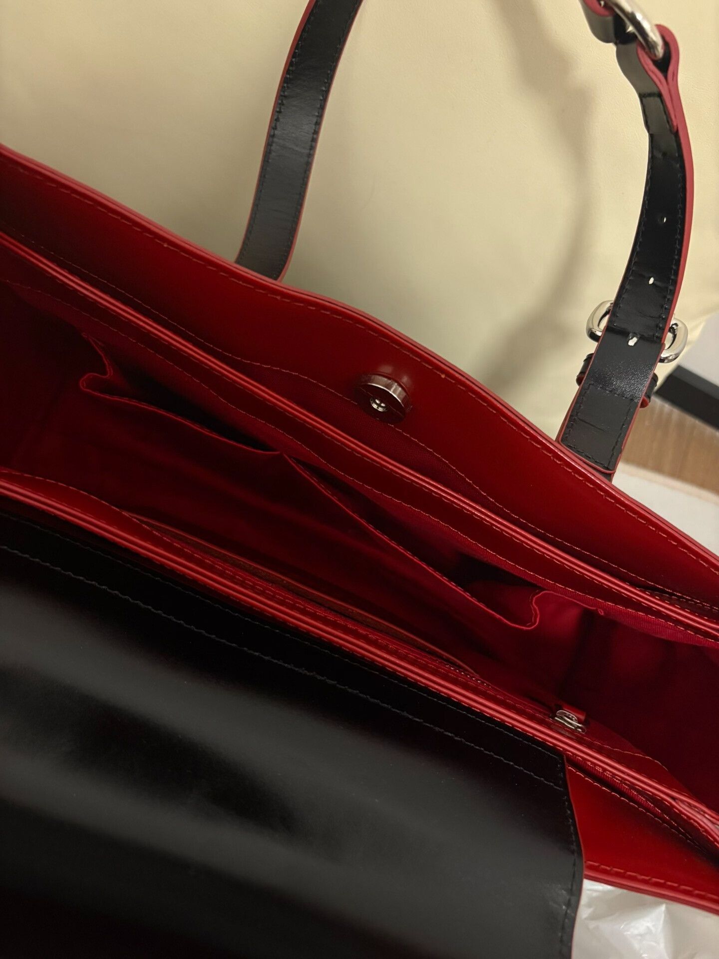 Vivienne Westwood Vivienne Westwood Black Red Handbag Size ONE SIZE - 4 Thumbnail