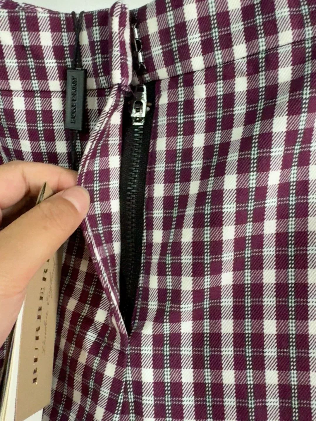Burberry burberry women's plaid casual pants, us6 Size 28" / US 6 / IT 42 - 2 Thumbnail