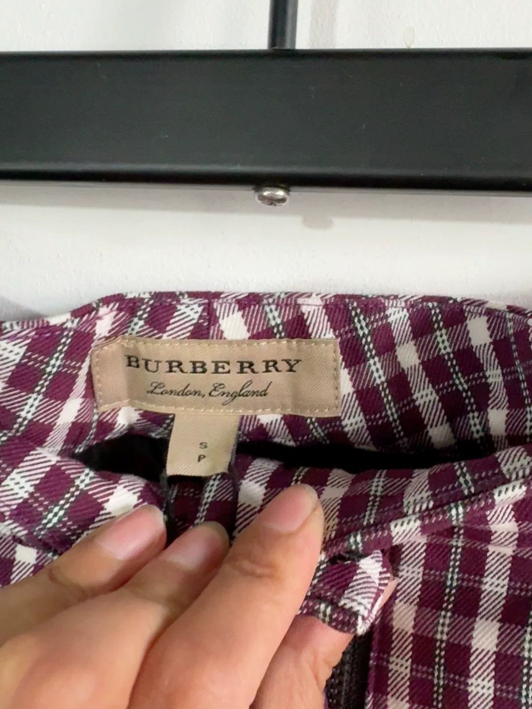 Burberry burberry women's plaid casual pants, us6 Size 28" / US 6 / IT 42 - 4 Thumbnail