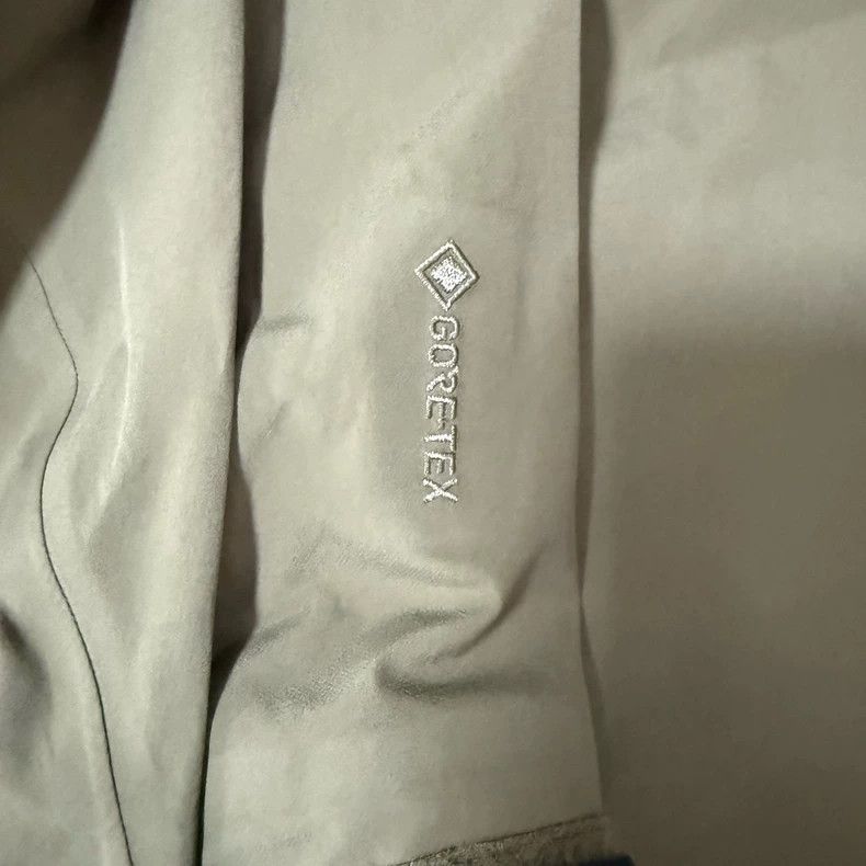Arc'teryx Arcteryx Alpha Jacket LT Gen2 Size US L / EU 52-54 / 3 - 6 Thumbnail