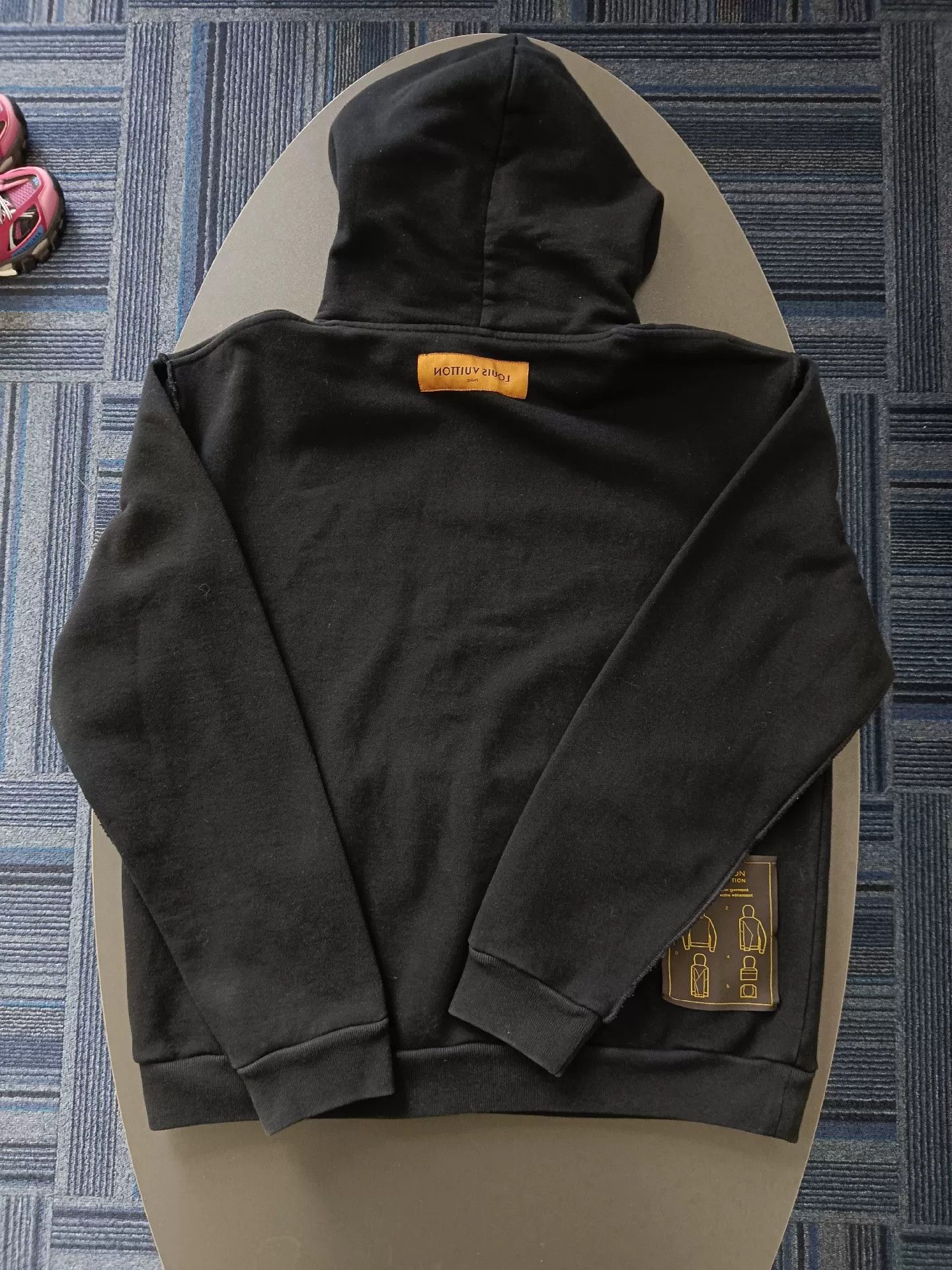 Louis Vuitton Louis Vuitton Reverse Design Black Hoodie Size US L / EU 52-54 / 3 - 4 Thumbnail
