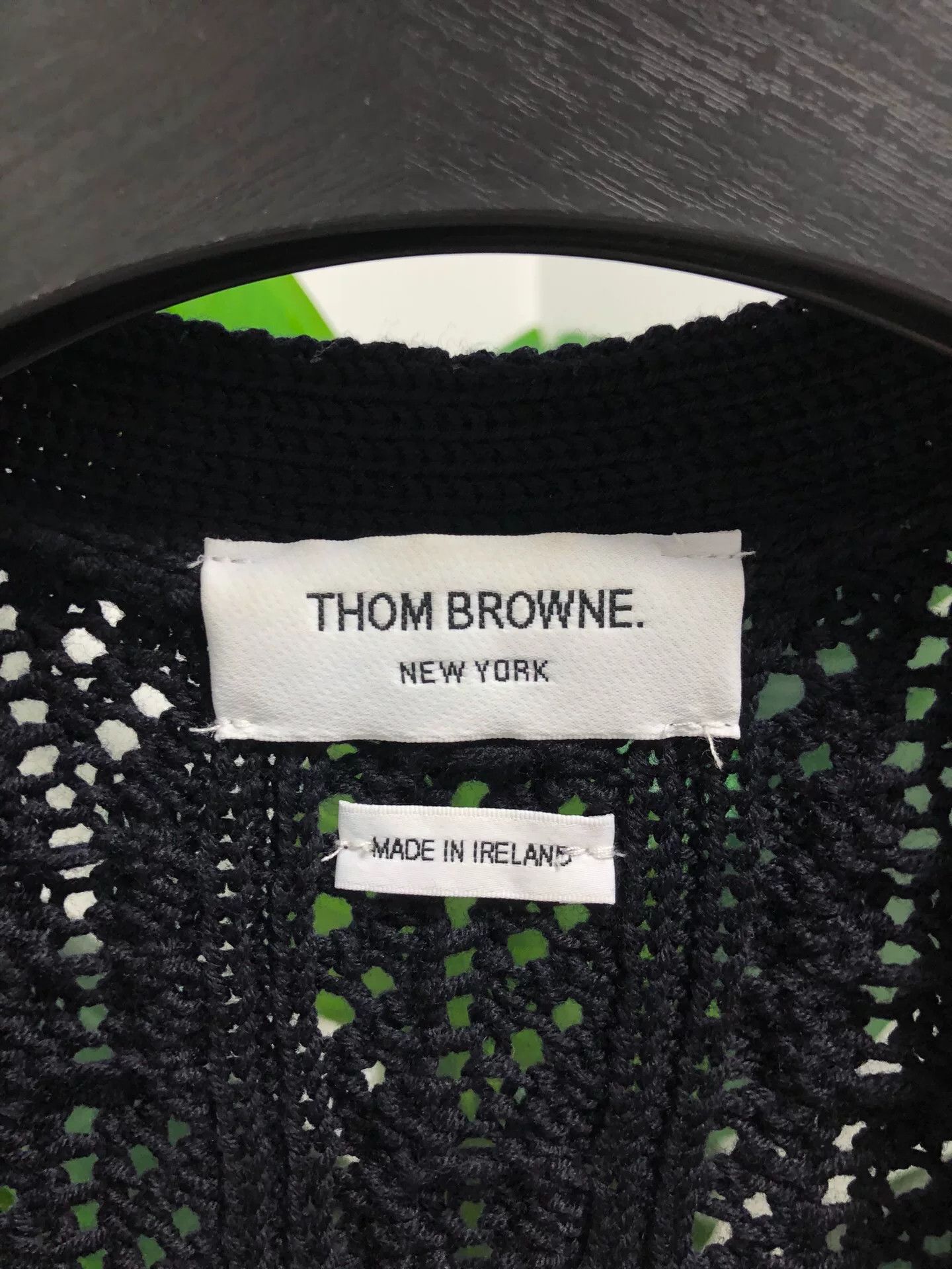 Thom Browne Thom Browne Black V-Neck Long Sleeve Sweater Size M / US 6-8 / IT 42-44 - 3 Thumbnail