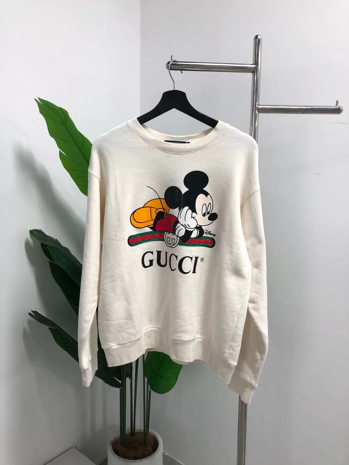 Gucci Gucci Disney Mickey Mouse Print Sweatshirt Size S / US 4 / IT 40 - 2 Thumbnail