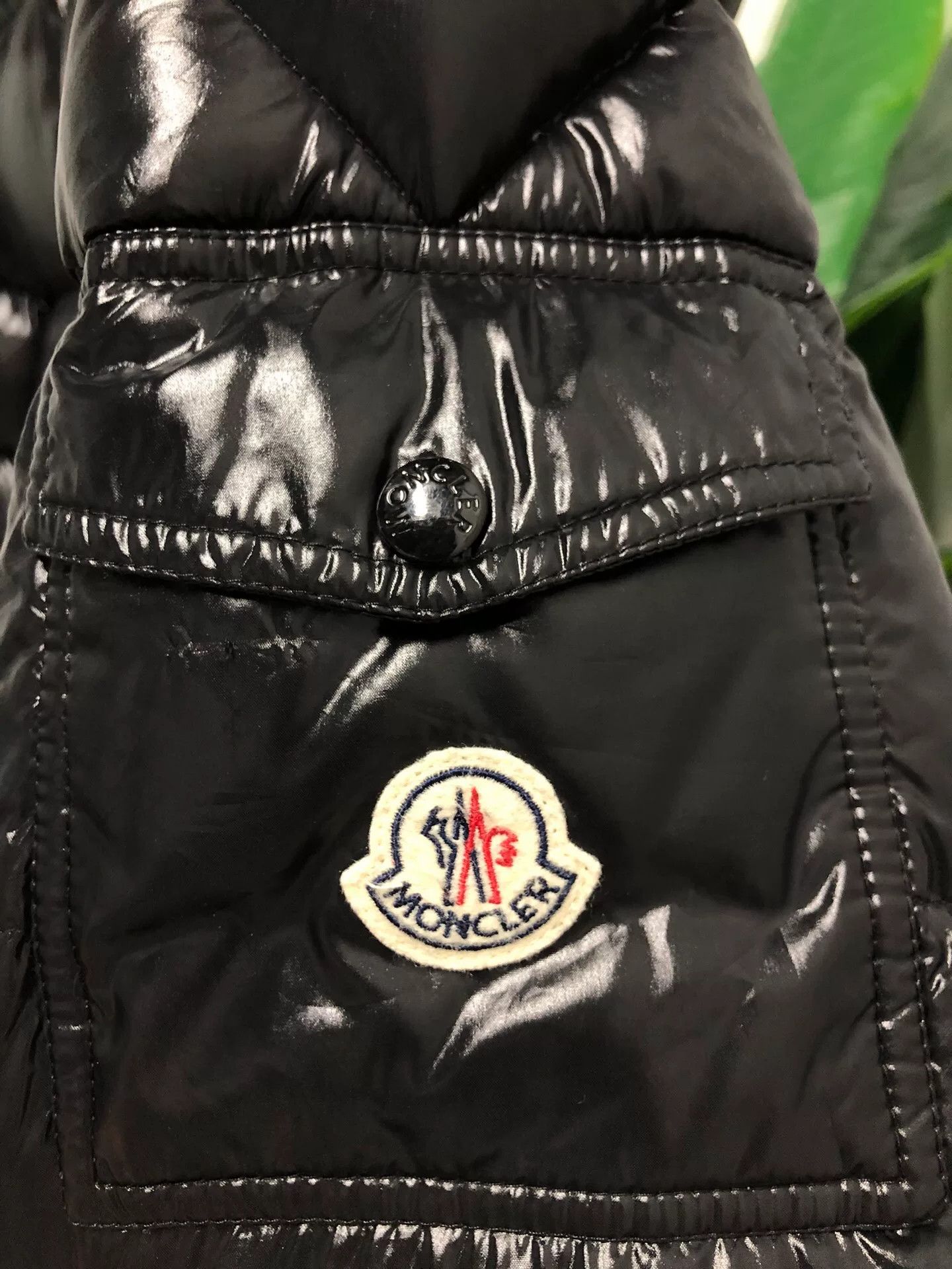 Moncler moncler maya detachable hood down jacket Size US M / EU 48-50 / 2 - 3 Thumbnail