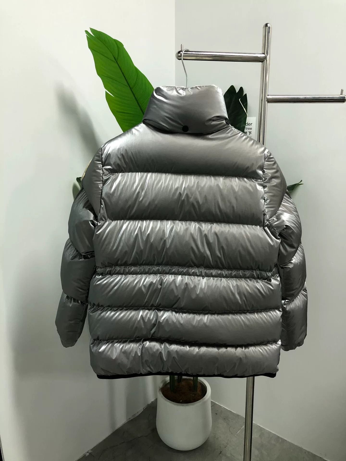 Moncler moncler gray quilted down jacket for women Size XS / US 0-2 / IT 36-38 - 2 Thumbnail