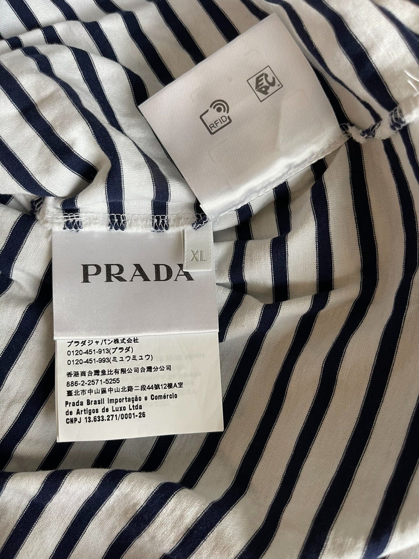 Prada prada striped long sleeve shirt in excellent condition Size US XL / EU 56 / 4 - 4 Thumbnail
