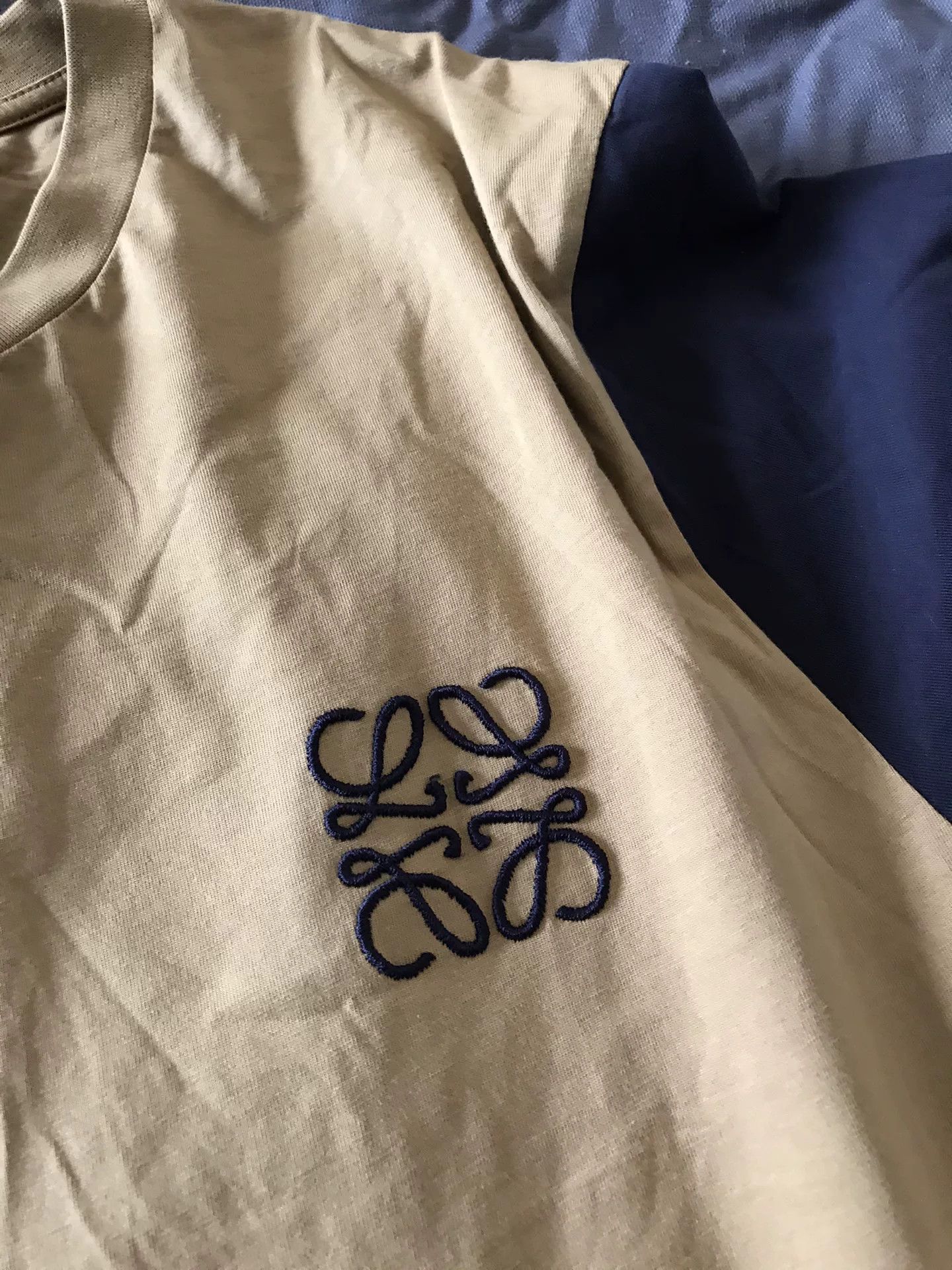 Loewe LOEWE Short Sleeve T-Shirt with Design Sleeves Size US L / EU 52-54 / 3 - 2 Thumbnail