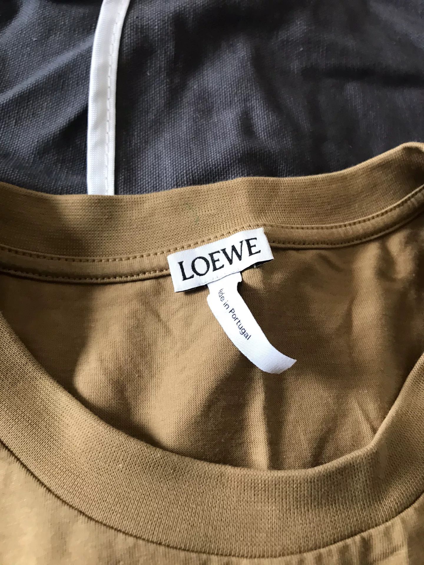 Loewe LOEWE Short Sleeve T-Shirt with Design Sleeves Size US L / EU 52-54 / 3 - 3 Thumbnail