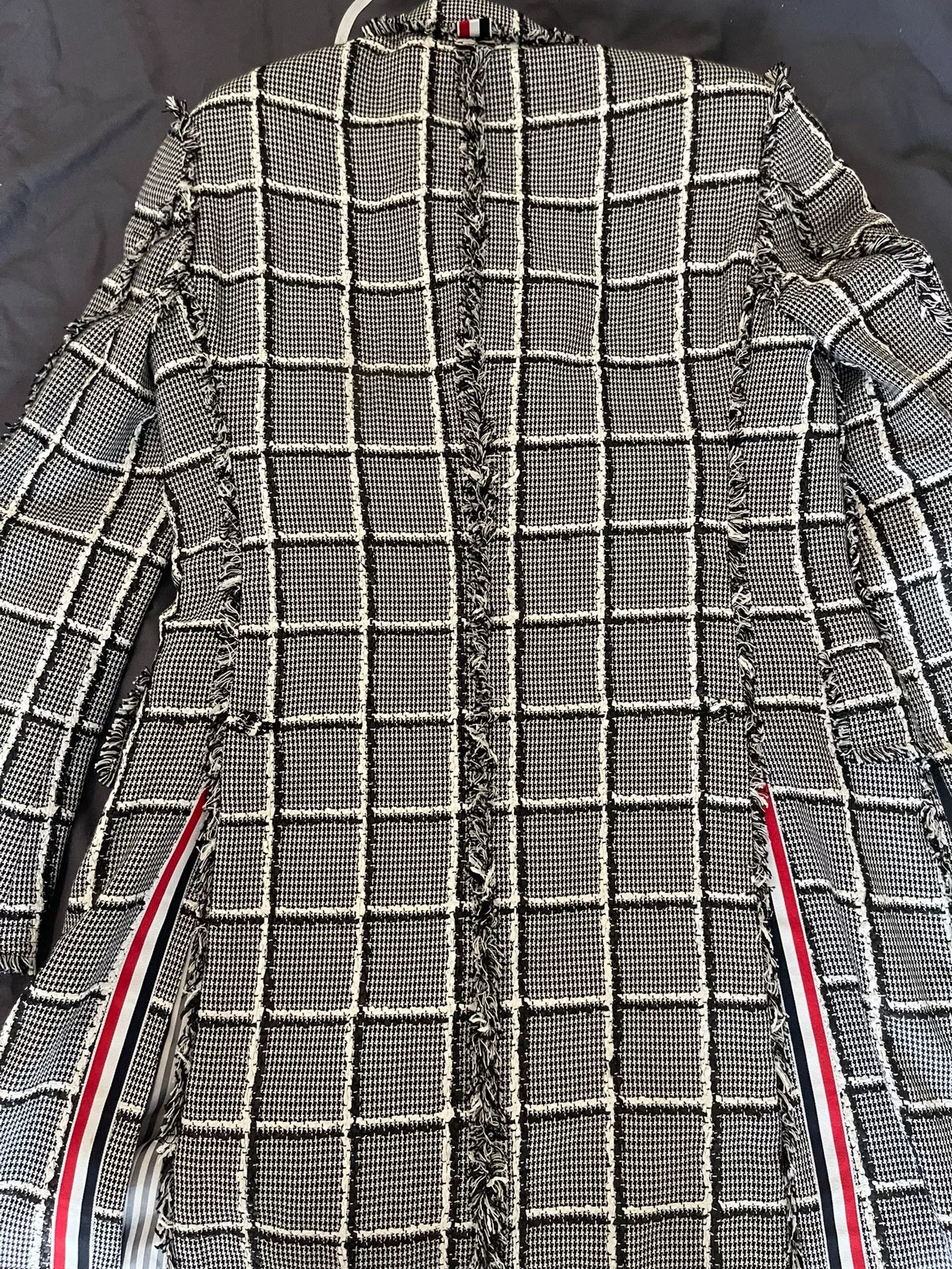 Thom Browne thom browne fringed oversized coat Size US M / EU 48-50 / 2 - 2 Thumbnail