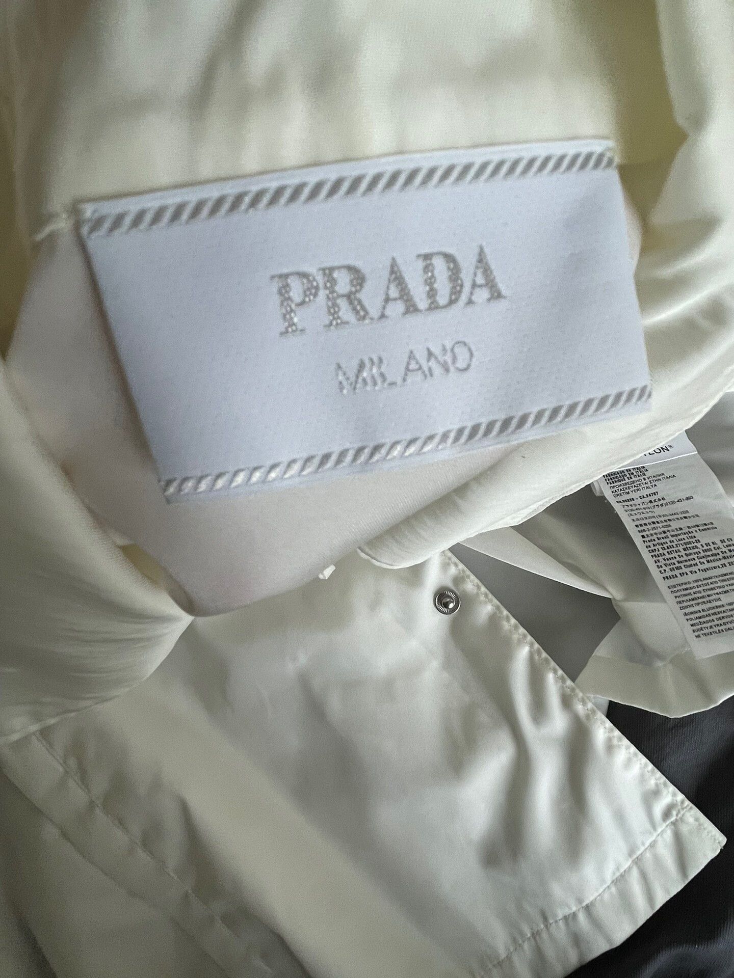 Prada prada recycled nylon shirt in white Size US L / EU 52-54 / 3 - 5 Thumbnail