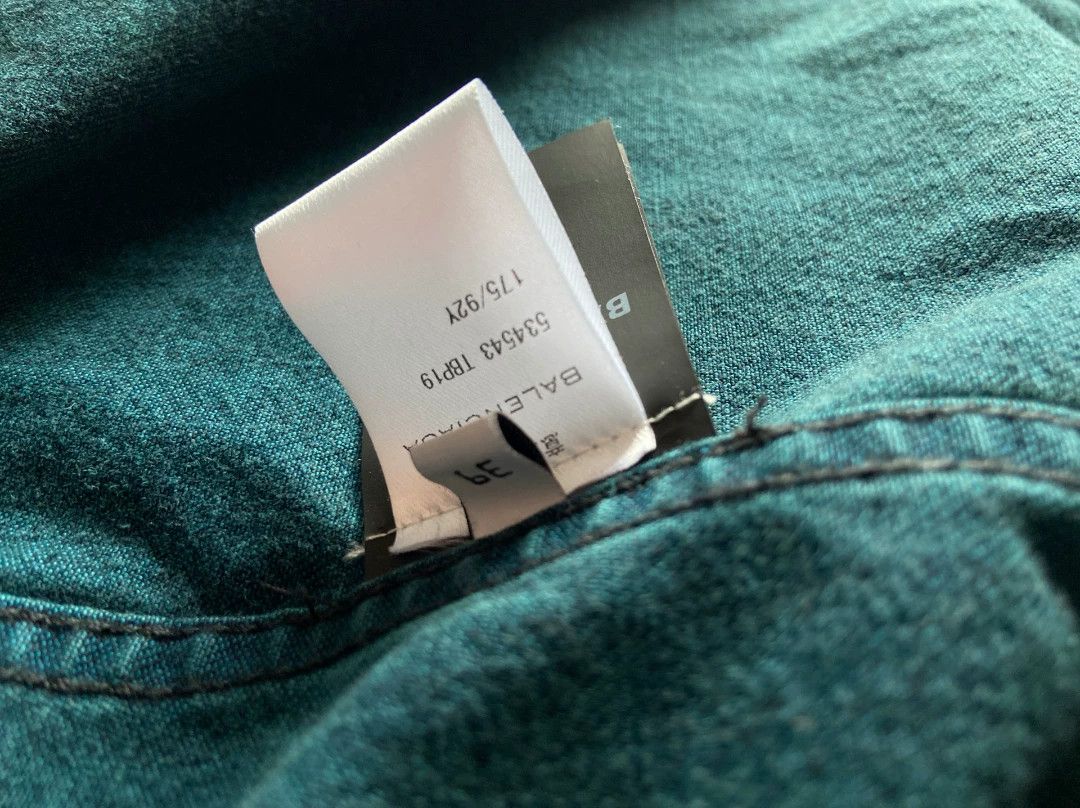 Balenciaga balenciaga denim shirt with destroyed cuffs Size US M / EU 48-50 / 2 - 5 Thumbnail