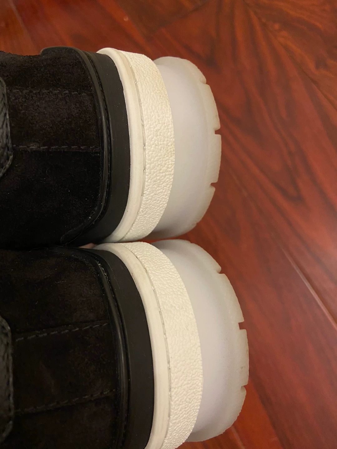 Louis Vuitton lv trainer black leather sneakers size 8 Size US 8 / EU 41 - 5 Thumbnail
