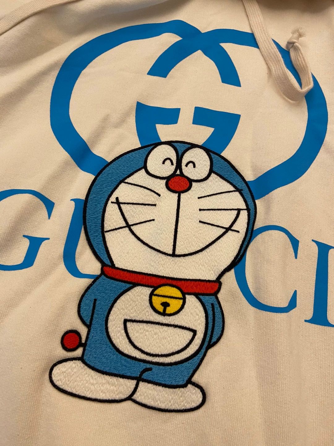 Gucci gucci doraemon hoodie in off-white color Size US L / EU 52-54 / 3 - 2 Thumbnail