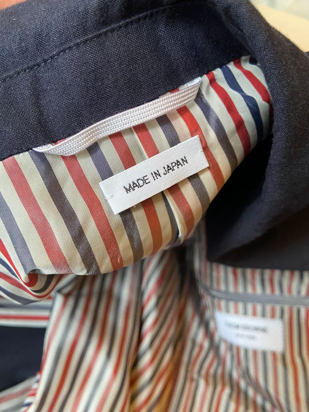 Thom Browne thom browne navy blazer with gold button Size US S / EU 44-46 / 1 - 6 Thumbnail