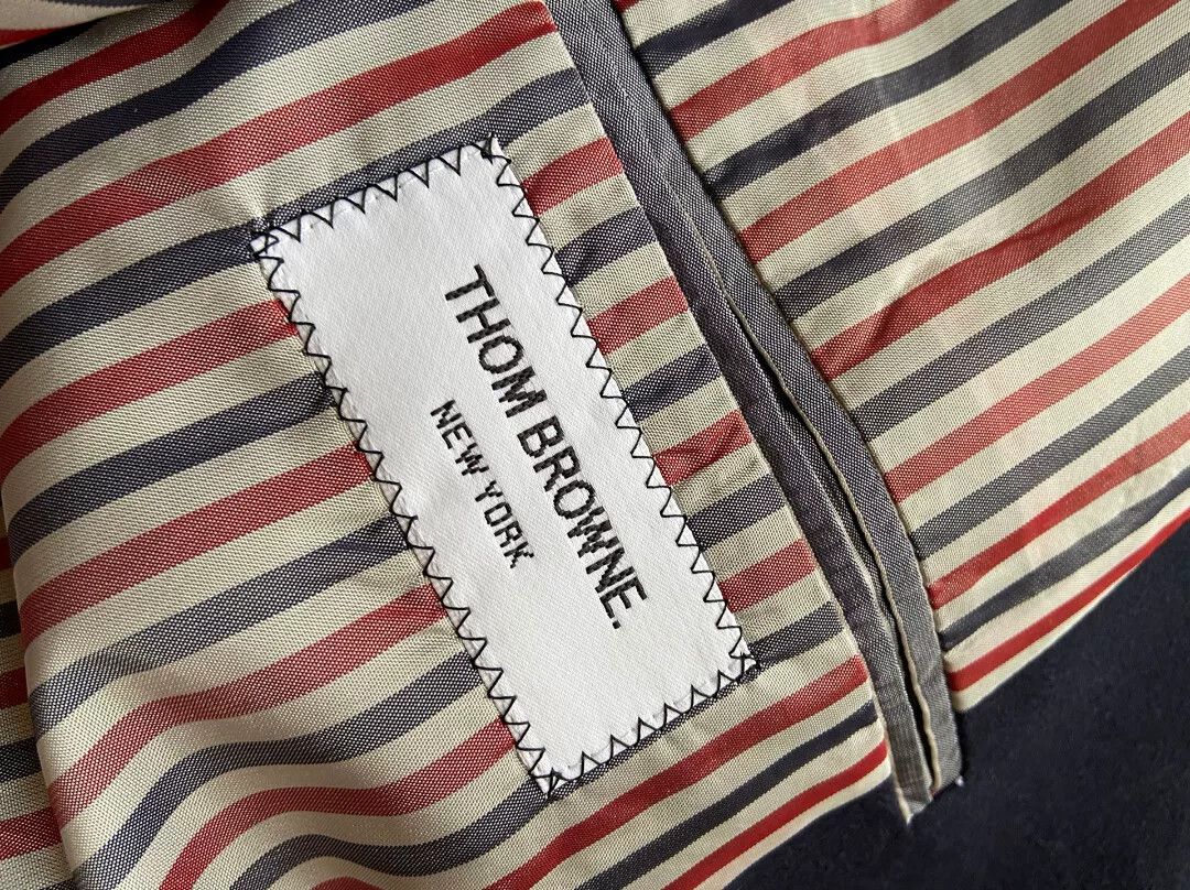 Thom Browne thom browne navy blazer with gold button Size US S / EU 44-46 / 1 - 8 Thumbnail