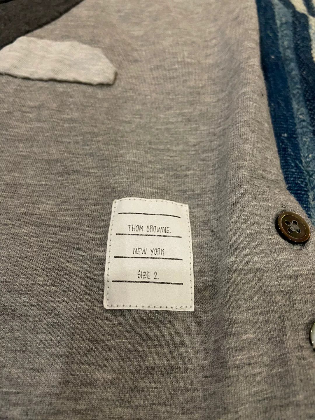Thom Browne thom browne koi graphic tee shirt Size US M / EU 48-50 / 2 - 5 Thumbnail