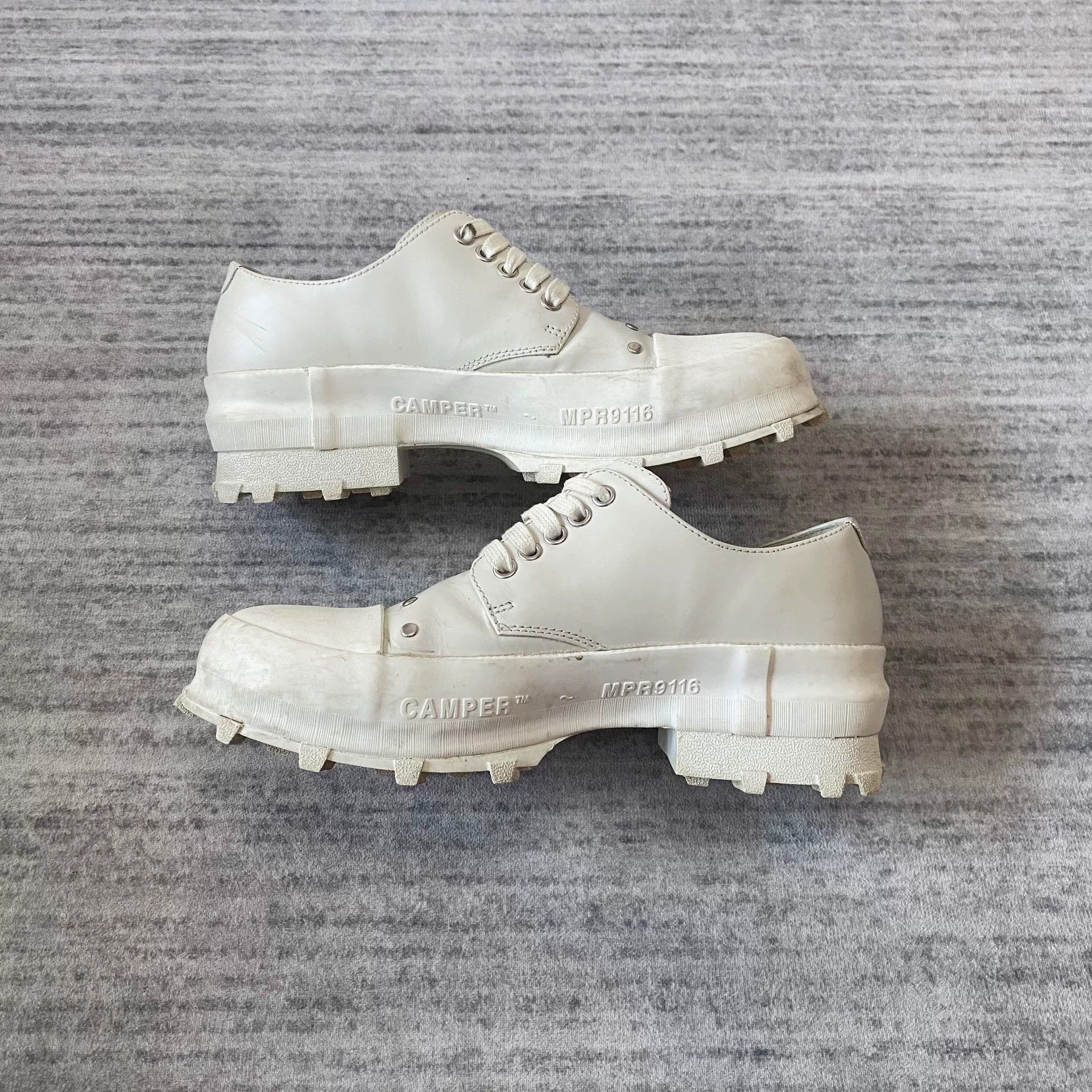 CamperLab camper lab traktori derby shoes with studs Size US 7.5 / EU 40-41 - 4 Thumbnail