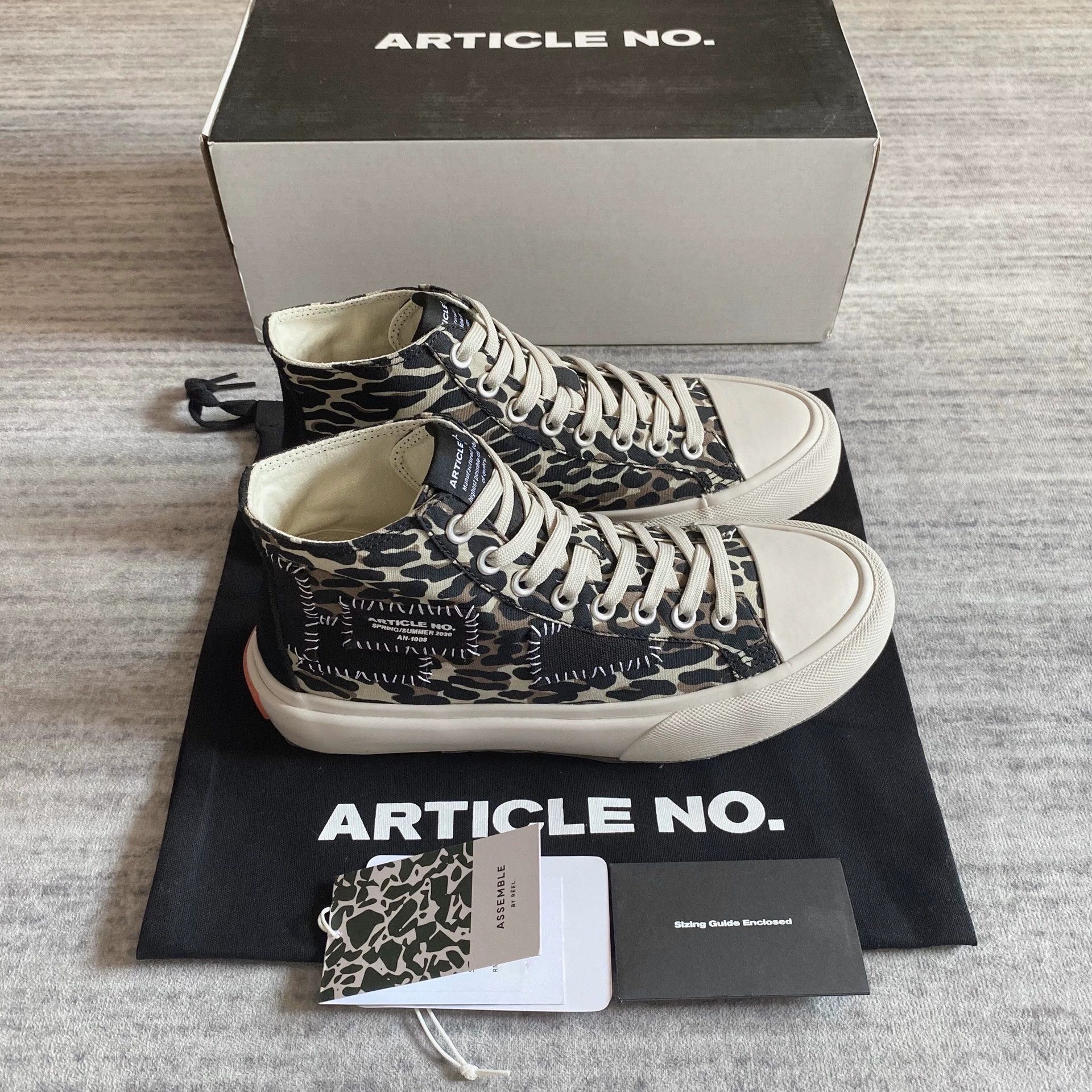 SUPREMEBEING leopard print mid-top canvas sneakers Size US 8.5 / EU 41-42 - 2 Thumbnail